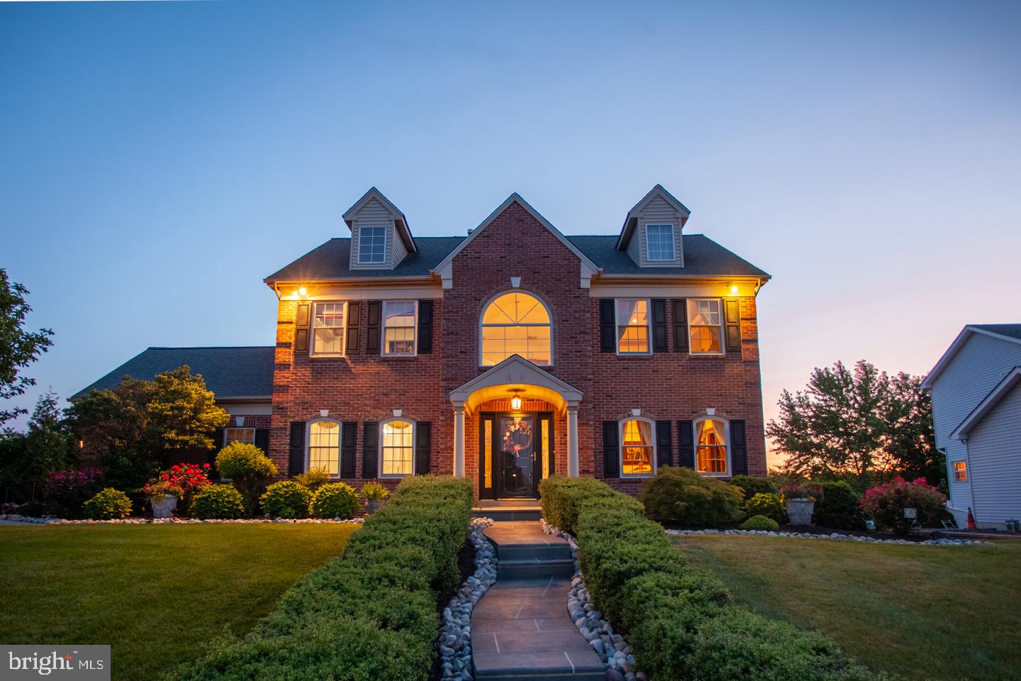 WARRINGTON HUNT - Residential