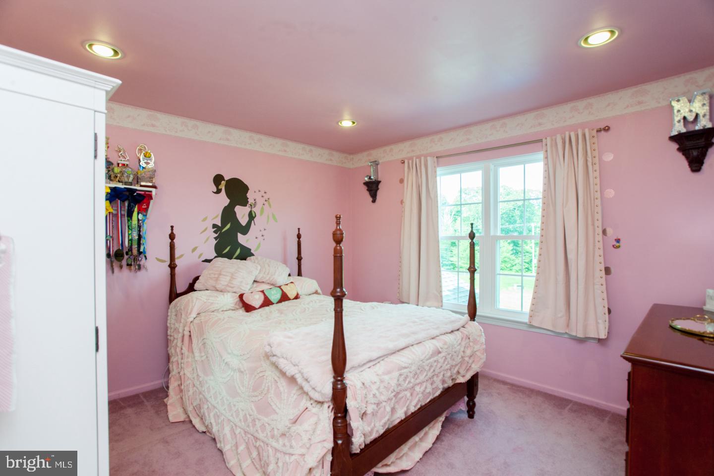 WARRINGTON HUNT - Residential