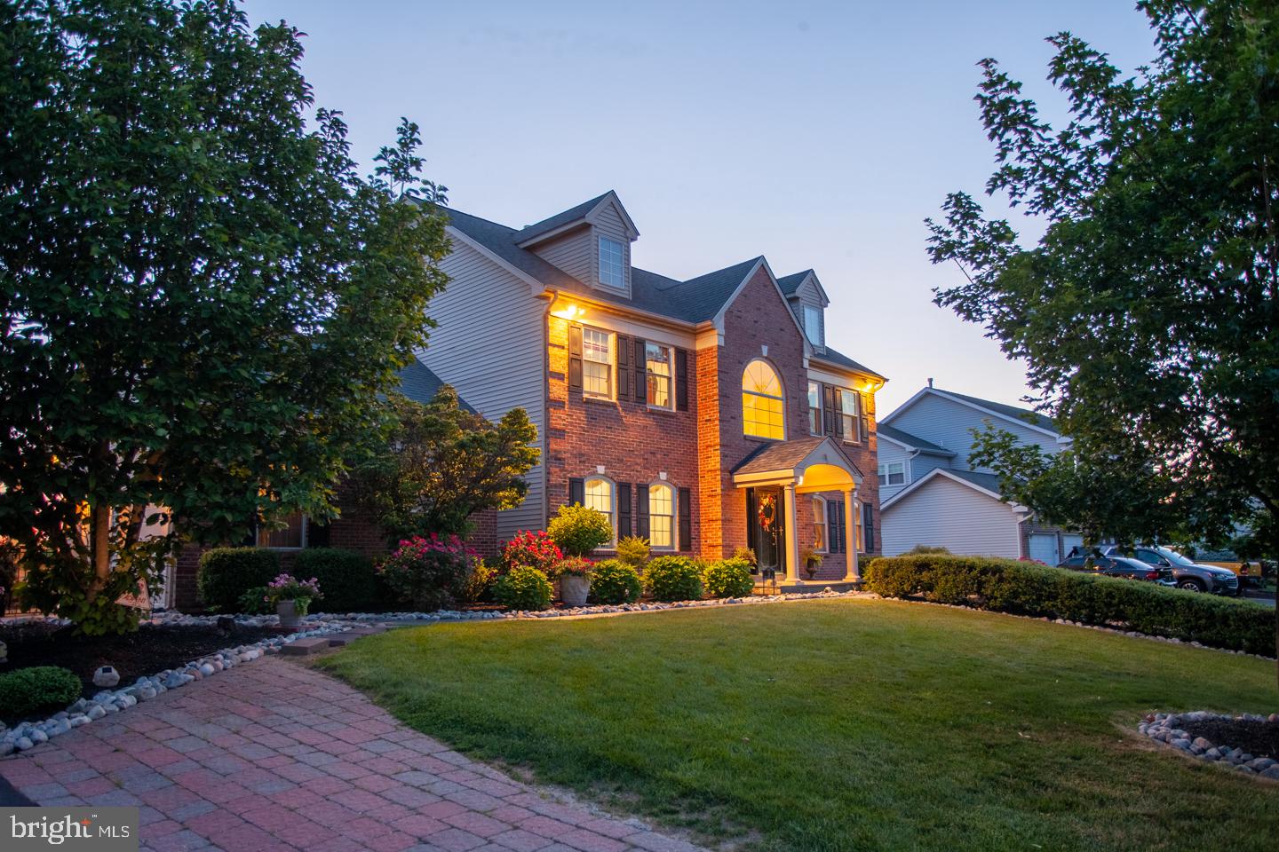 WARRINGTON HUNT - Residential