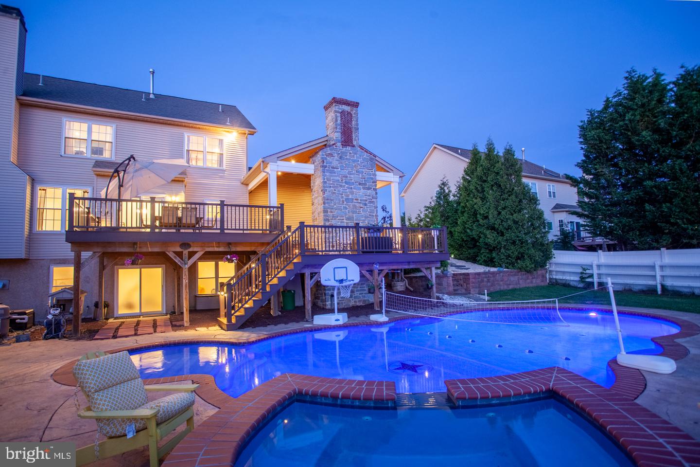 WARRINGTON HUNT - Residential