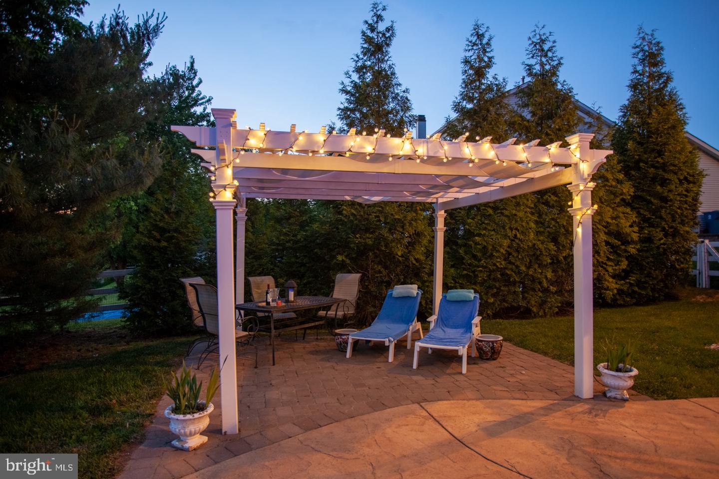 WARRINGTON HUNT - Residential