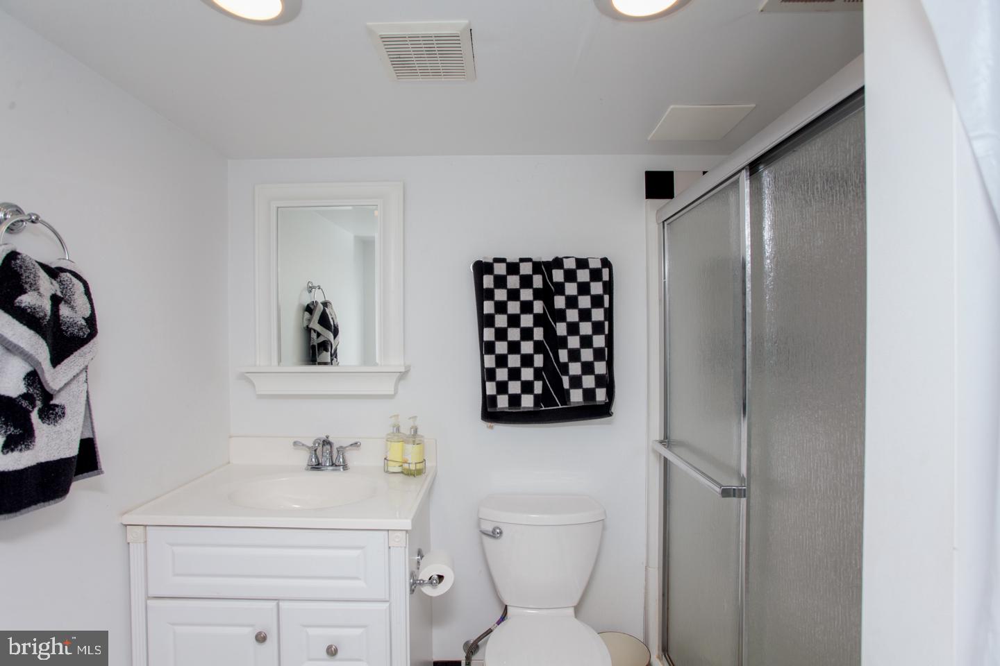 WARRINGTON HUNT - Residential