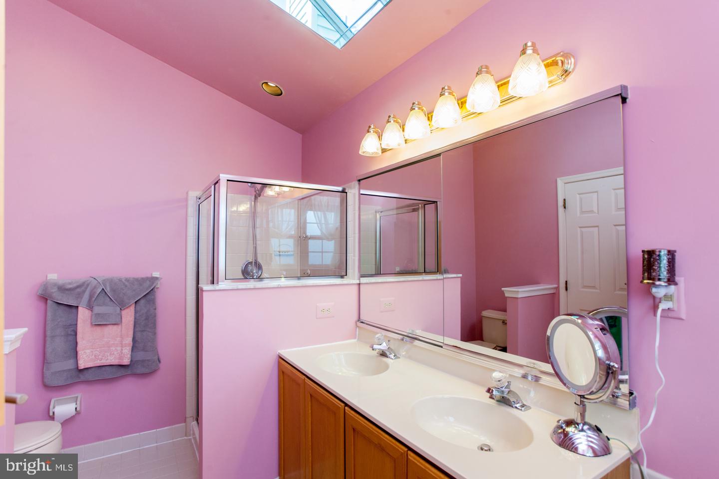 WARRINGTON HUNT - Residential