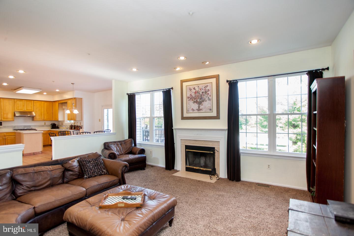 WARRINGTON HUNT - Residential