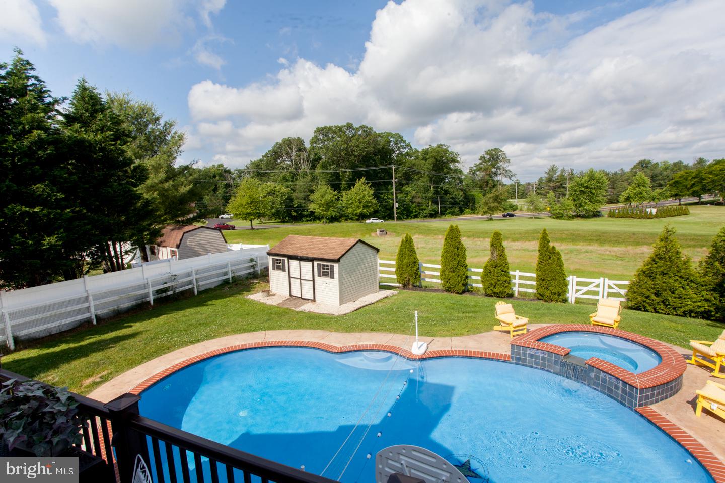 WARRINGTON HUNT - Residential