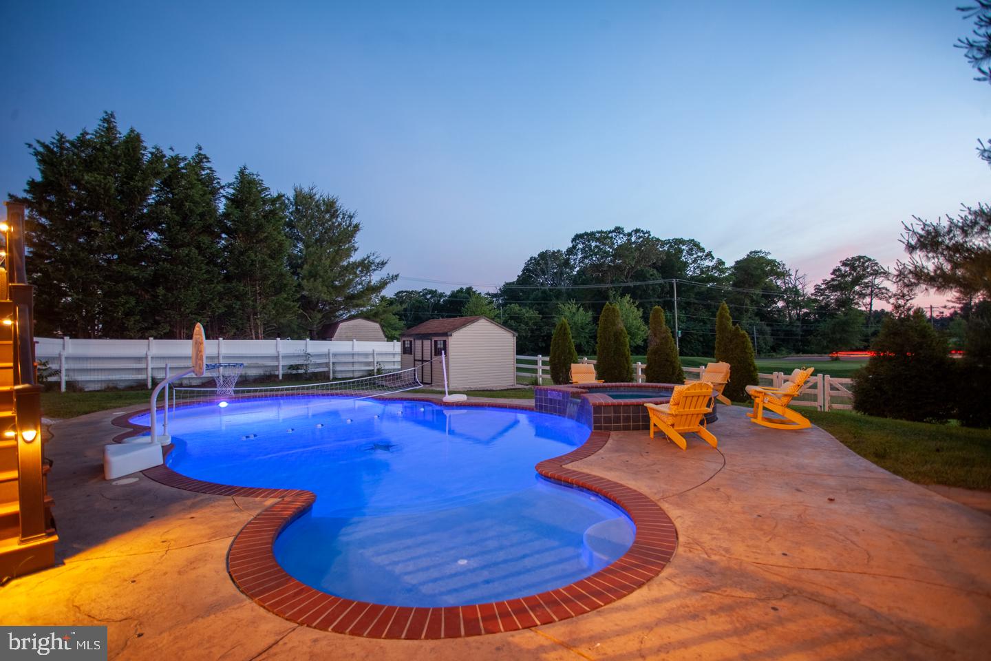 WARRINGTON HUNT - Residential