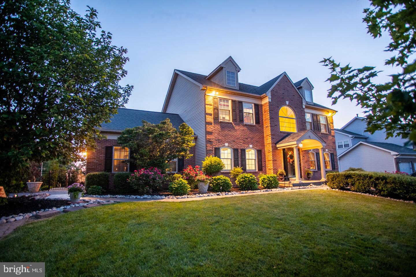 WARRINGTON HUNT - Residential