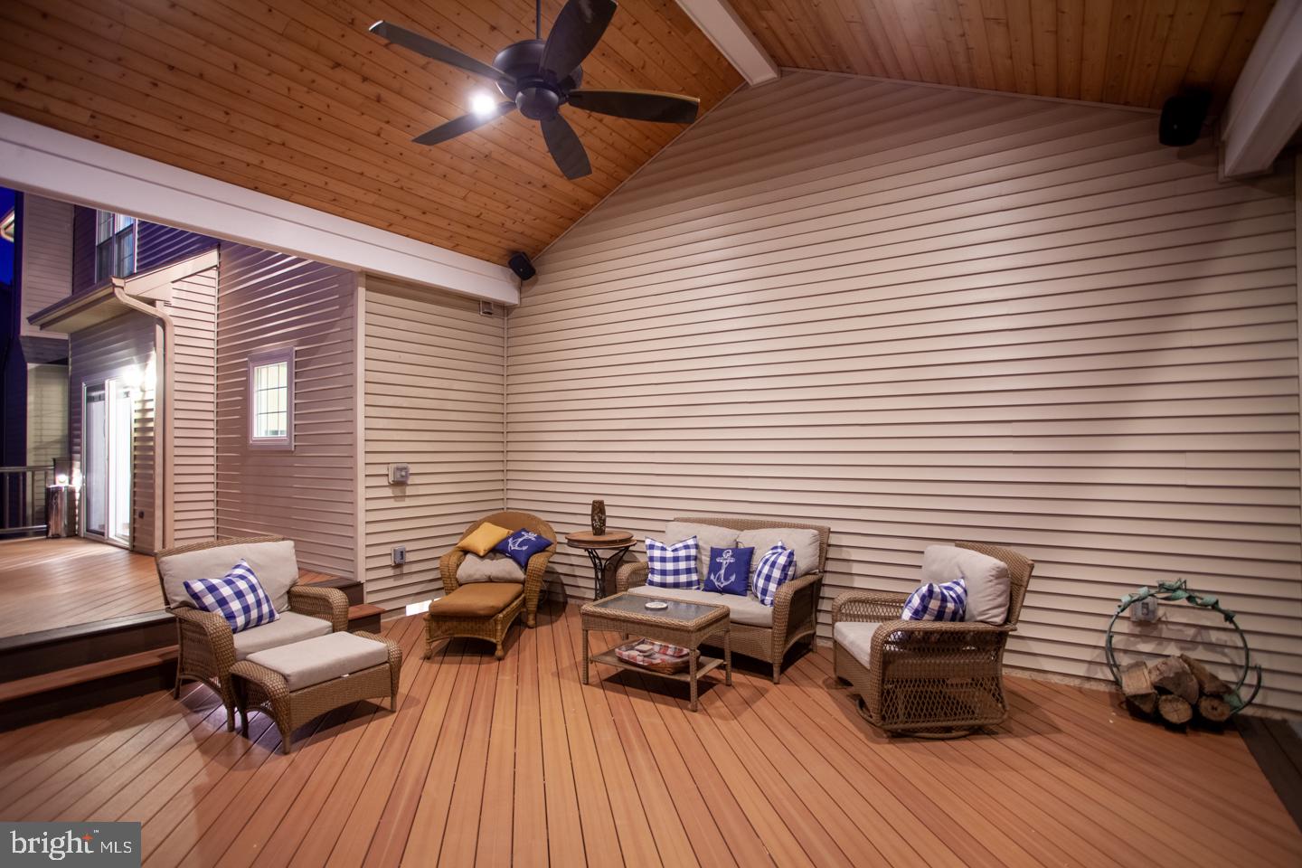 WARRINGTON HUNT - Residential