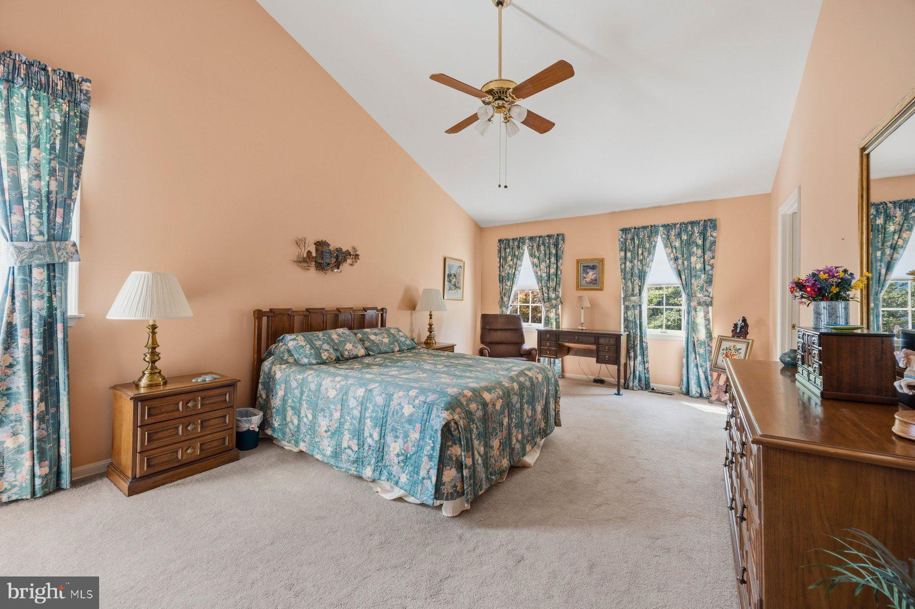 FONT HILL - Residential