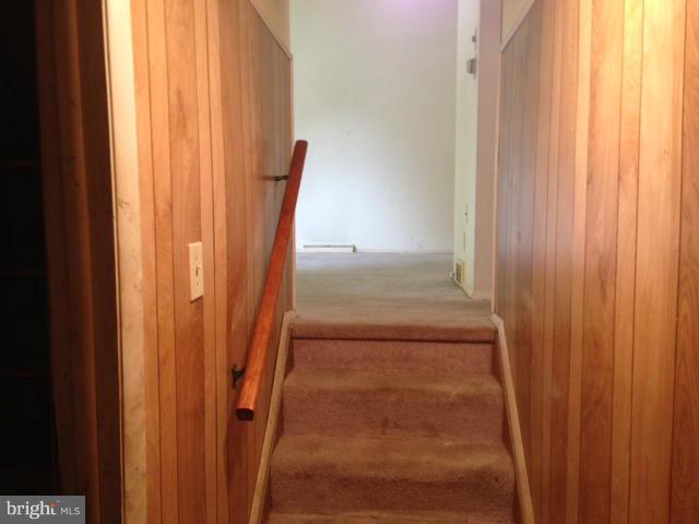 ABERDEEN HILLS - Residential