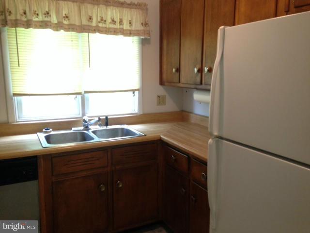 ABERDEEN HILLS - Residential