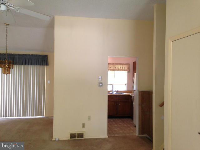 ABERDEEN HILLS - Residential