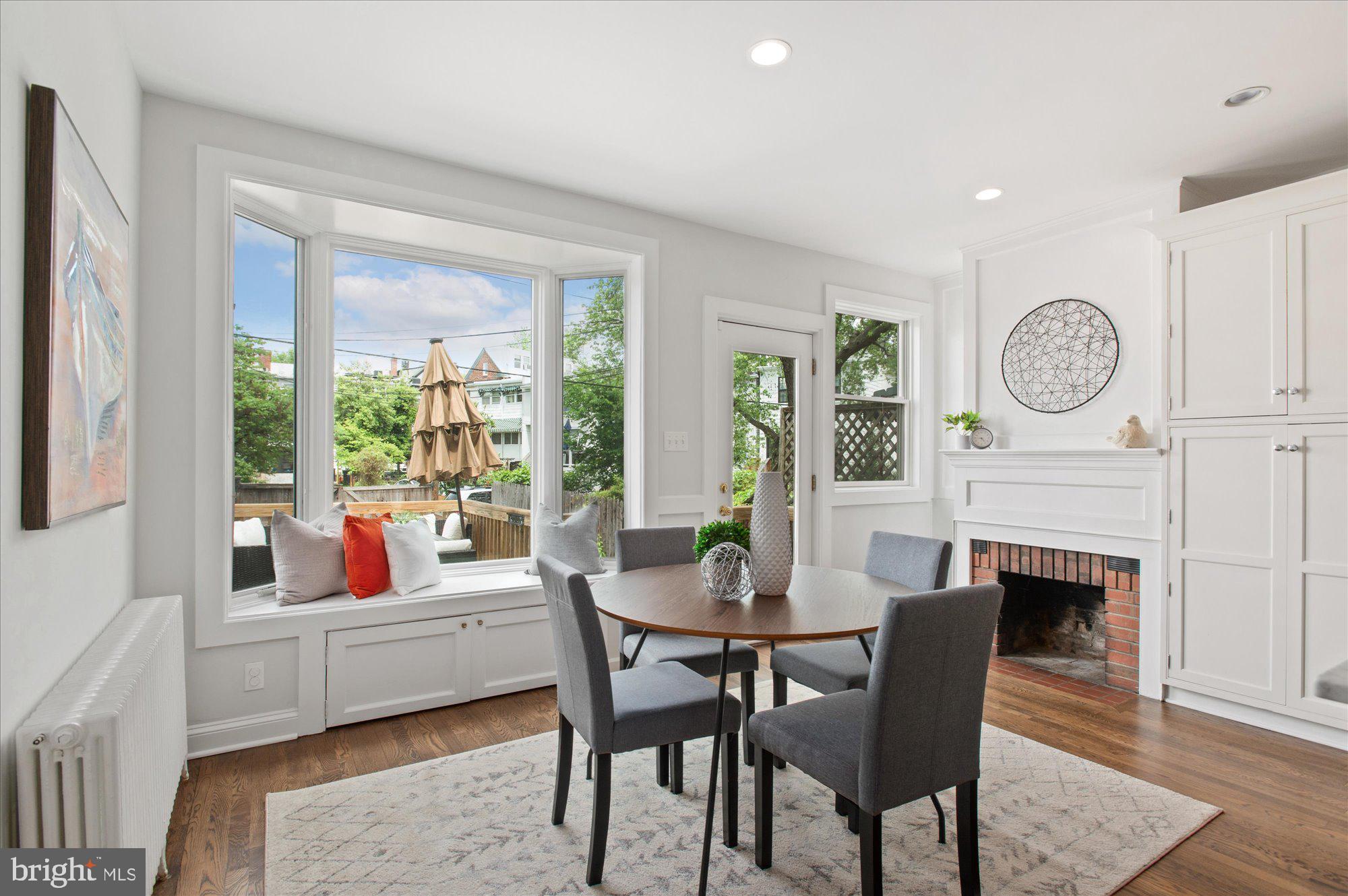 GLOVER PARK - Residential