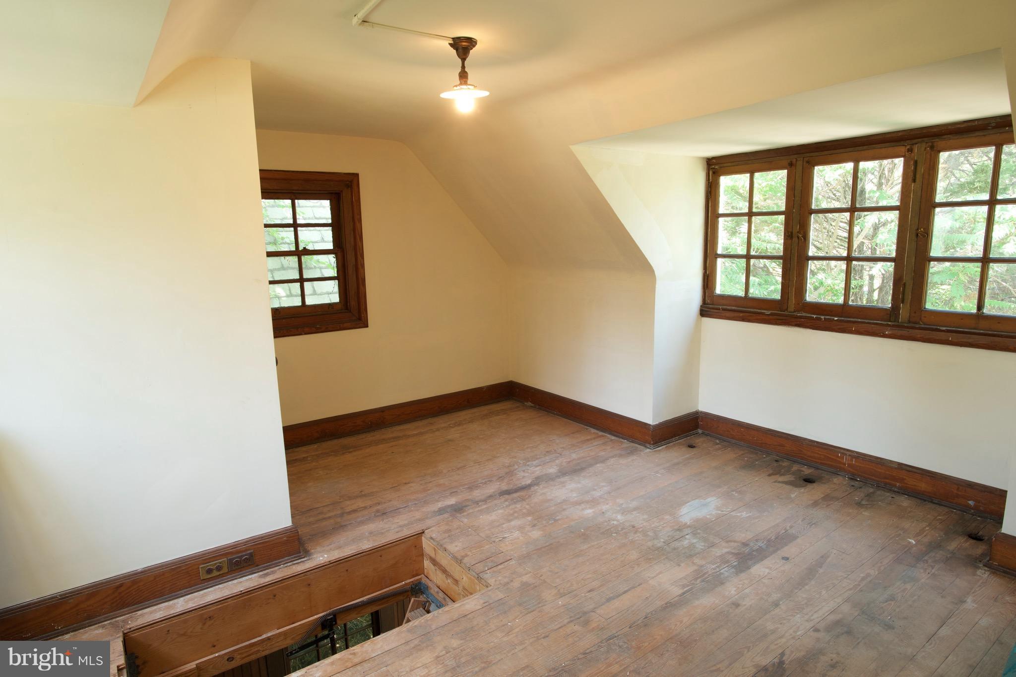 GUILFORD - Residential