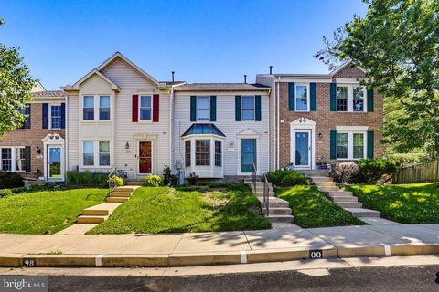 Townhouse For Rent - 8000 Brightlight Place<br/> Howard County, ELLICOTT CITY, MD 21043