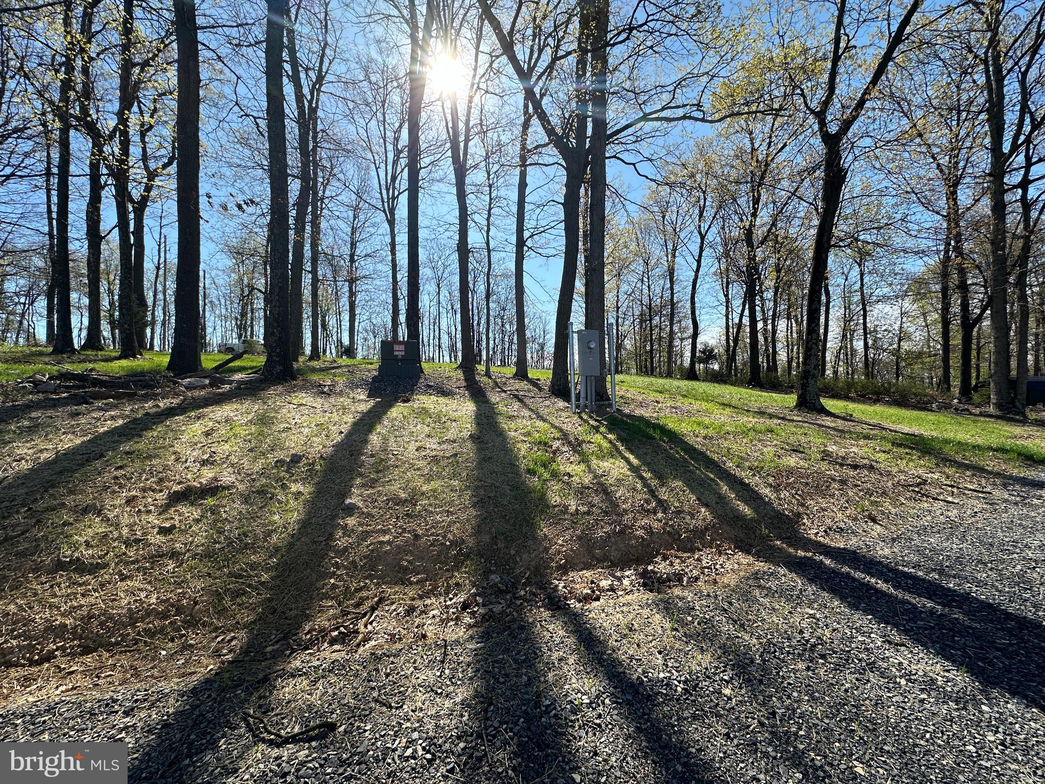 BLUFFS ON THE POTOMAC - Land