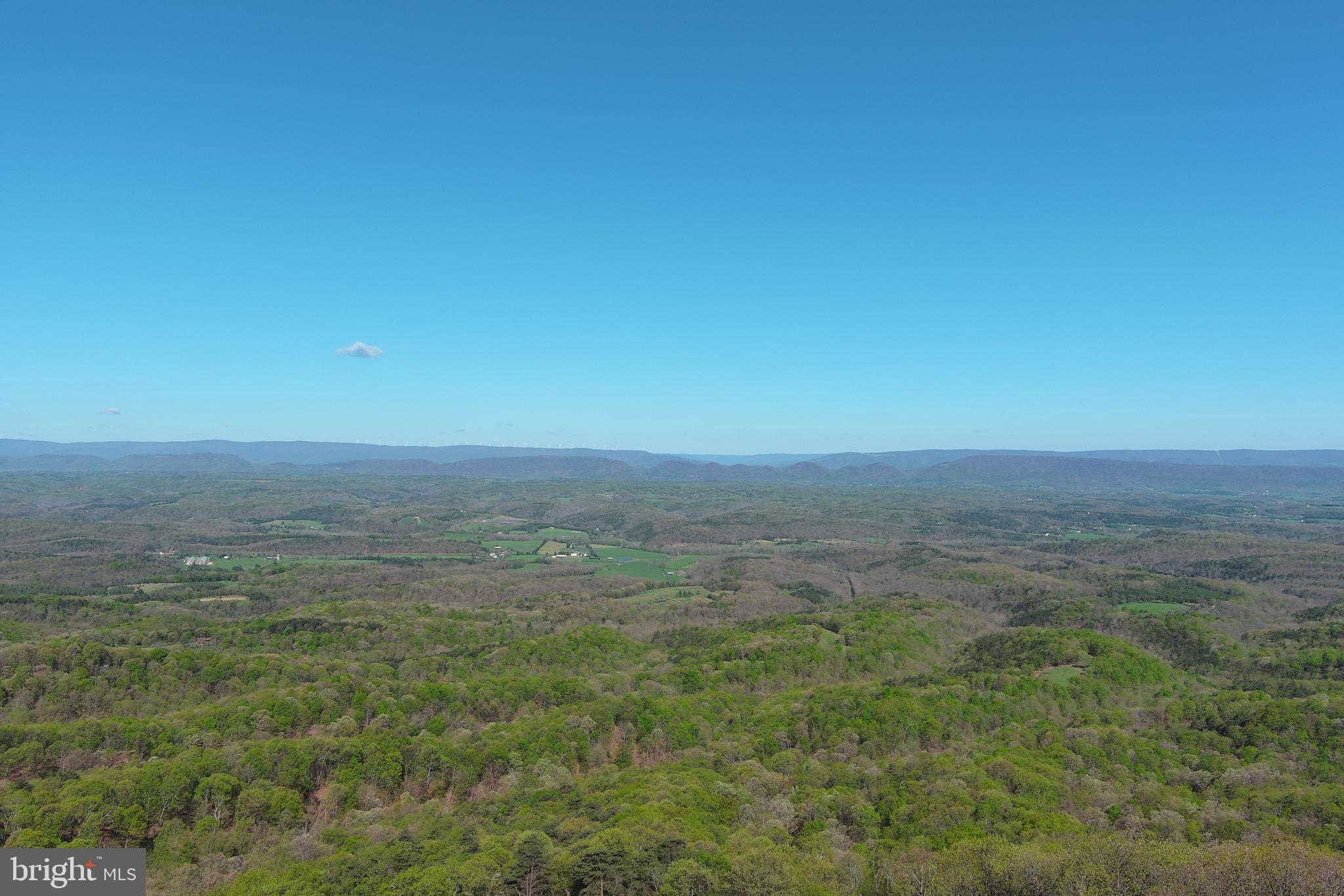 BLUFFS ON THE POTOMAC - Land