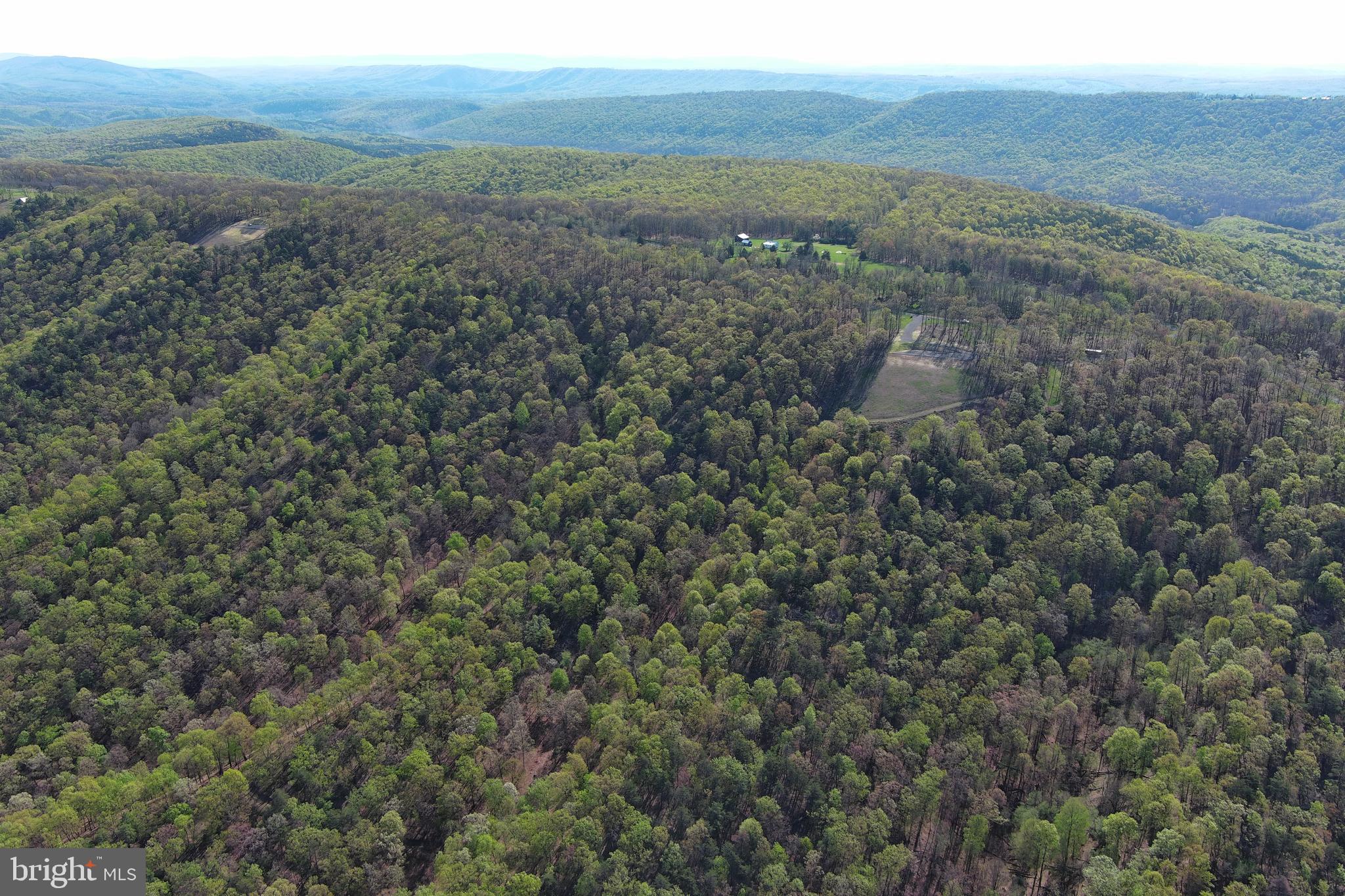 BLUFFS ON THE POTOMAC - Land