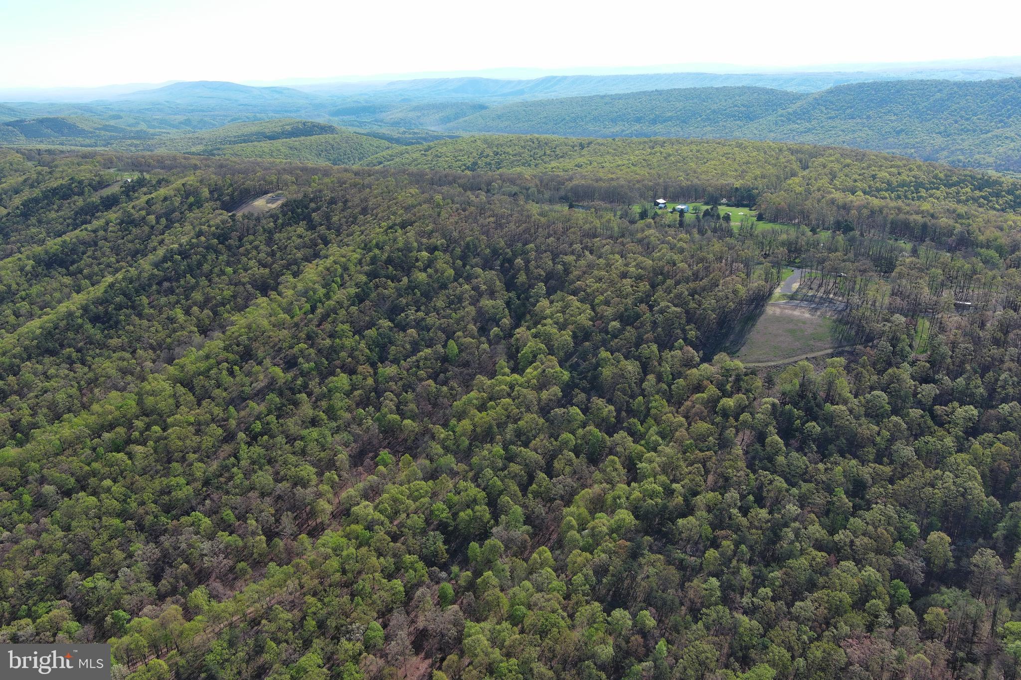 BLUFFS ON THE POTOMAC - Land