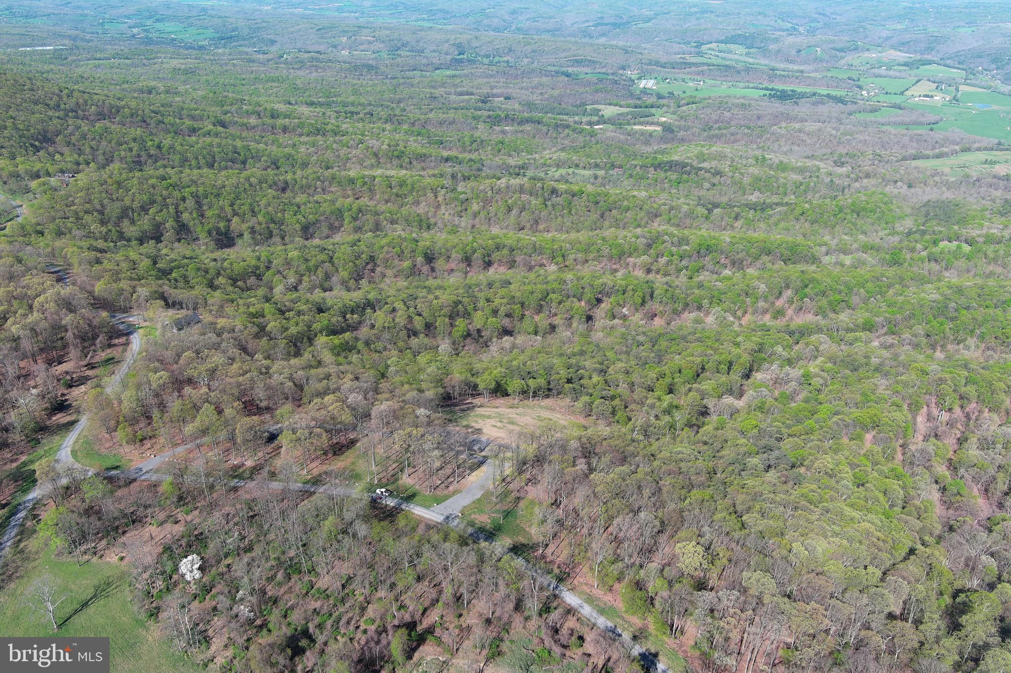 BLUFFS ON THE POTOMAC - Land