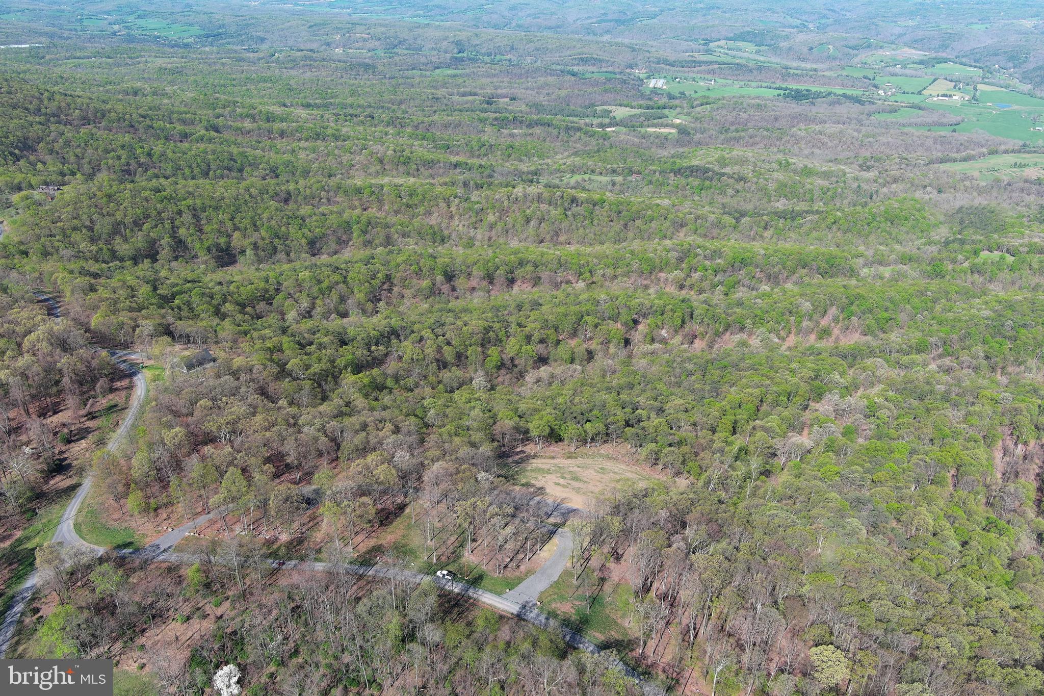 BLUFFS ON THE POTOMAC - Land