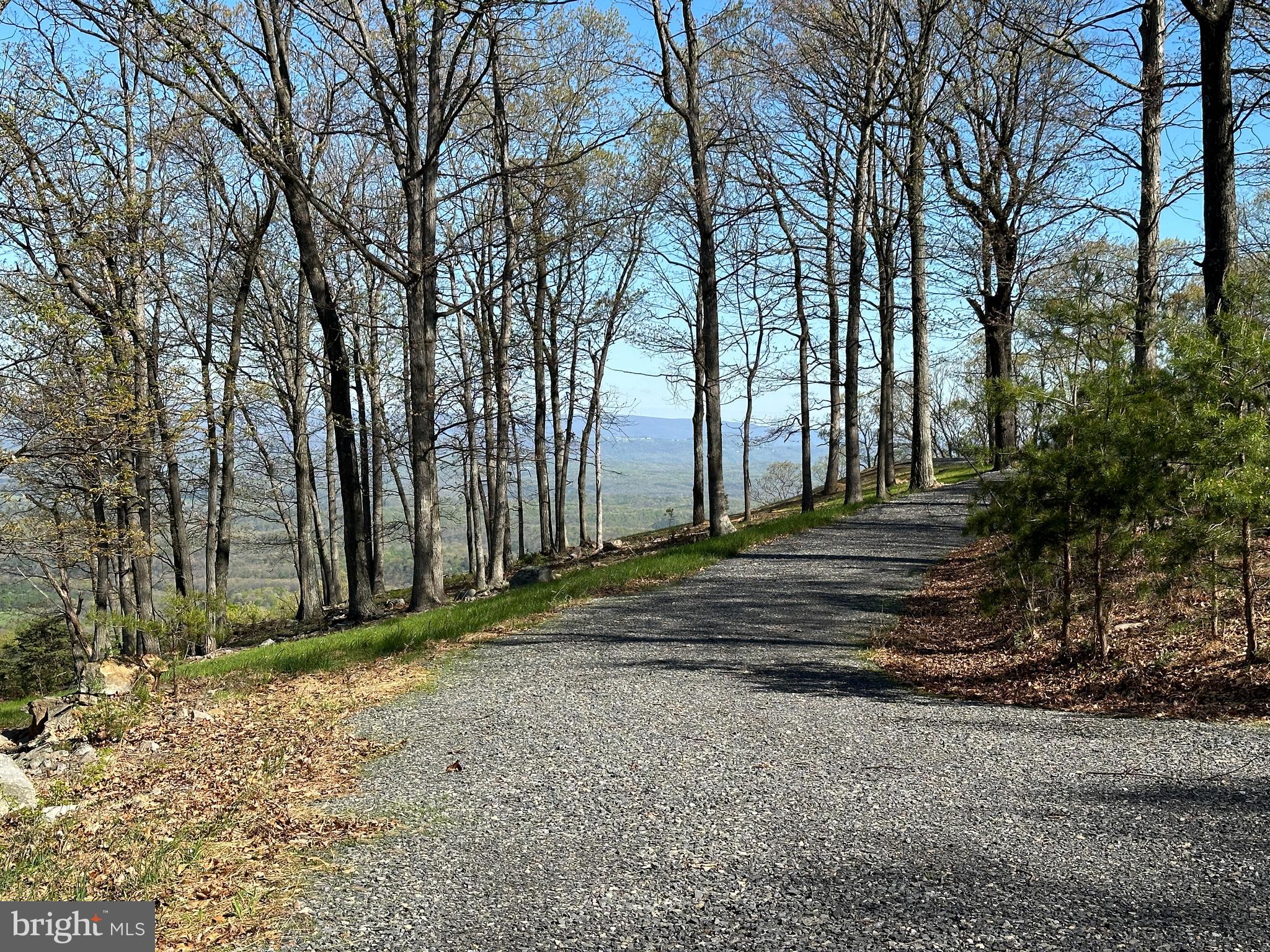 BLUFFS ON THE POTOMAC - Land