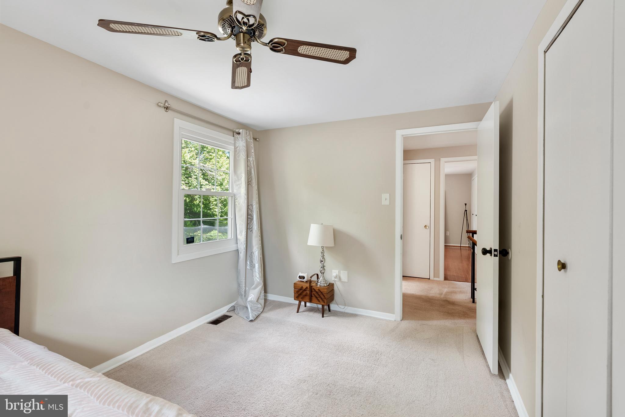 WHITEHALL - Residential