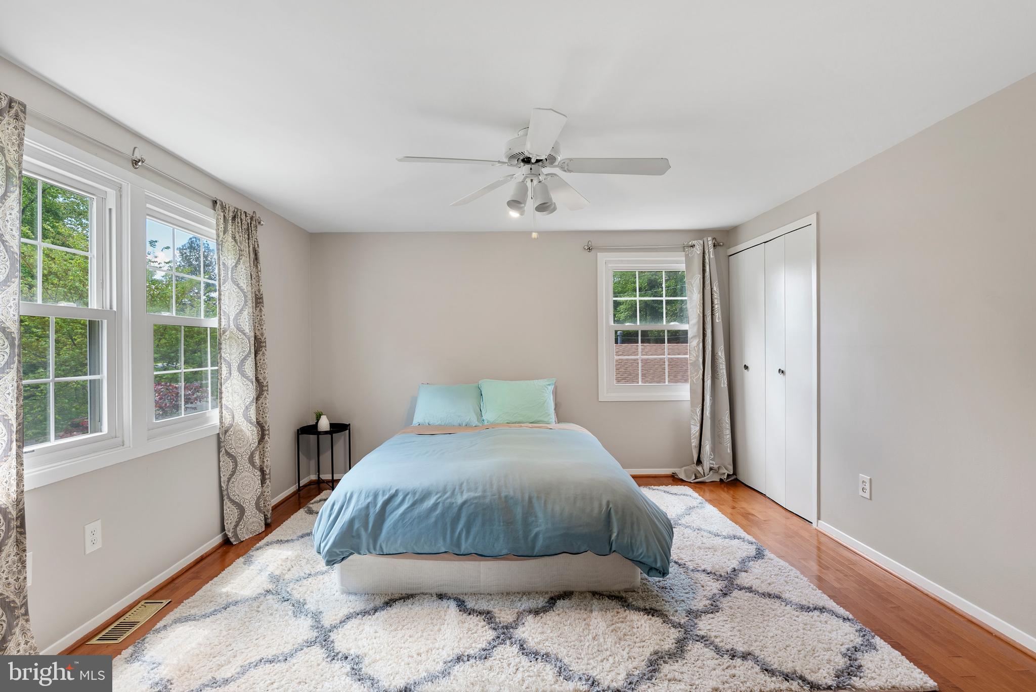 WHITEHALL - Residential