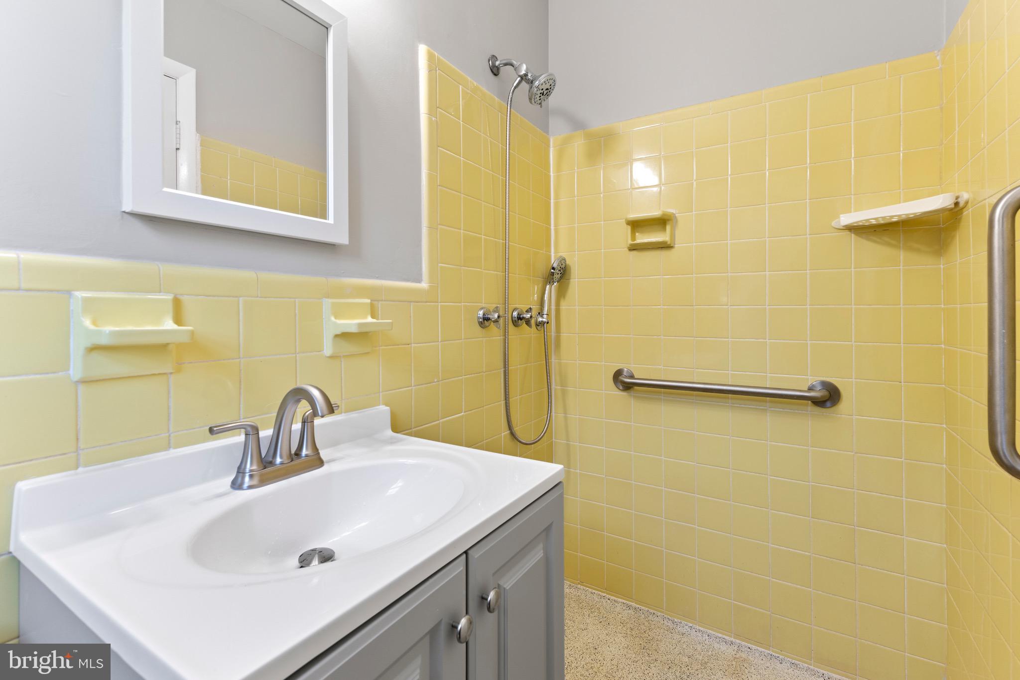 DRUMELDRA HILLS - Residential