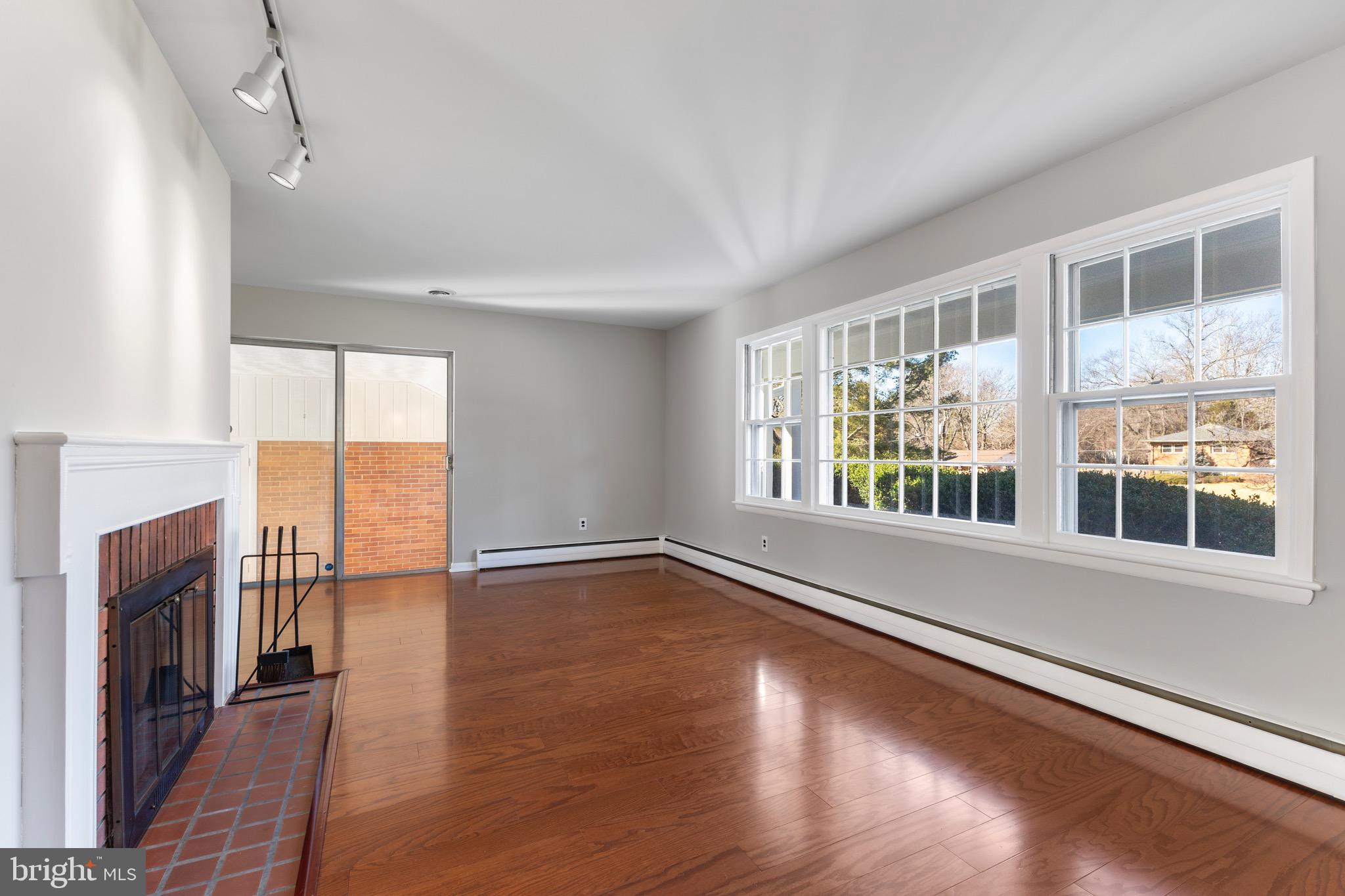 DRUMELDRA HILLS - Residential