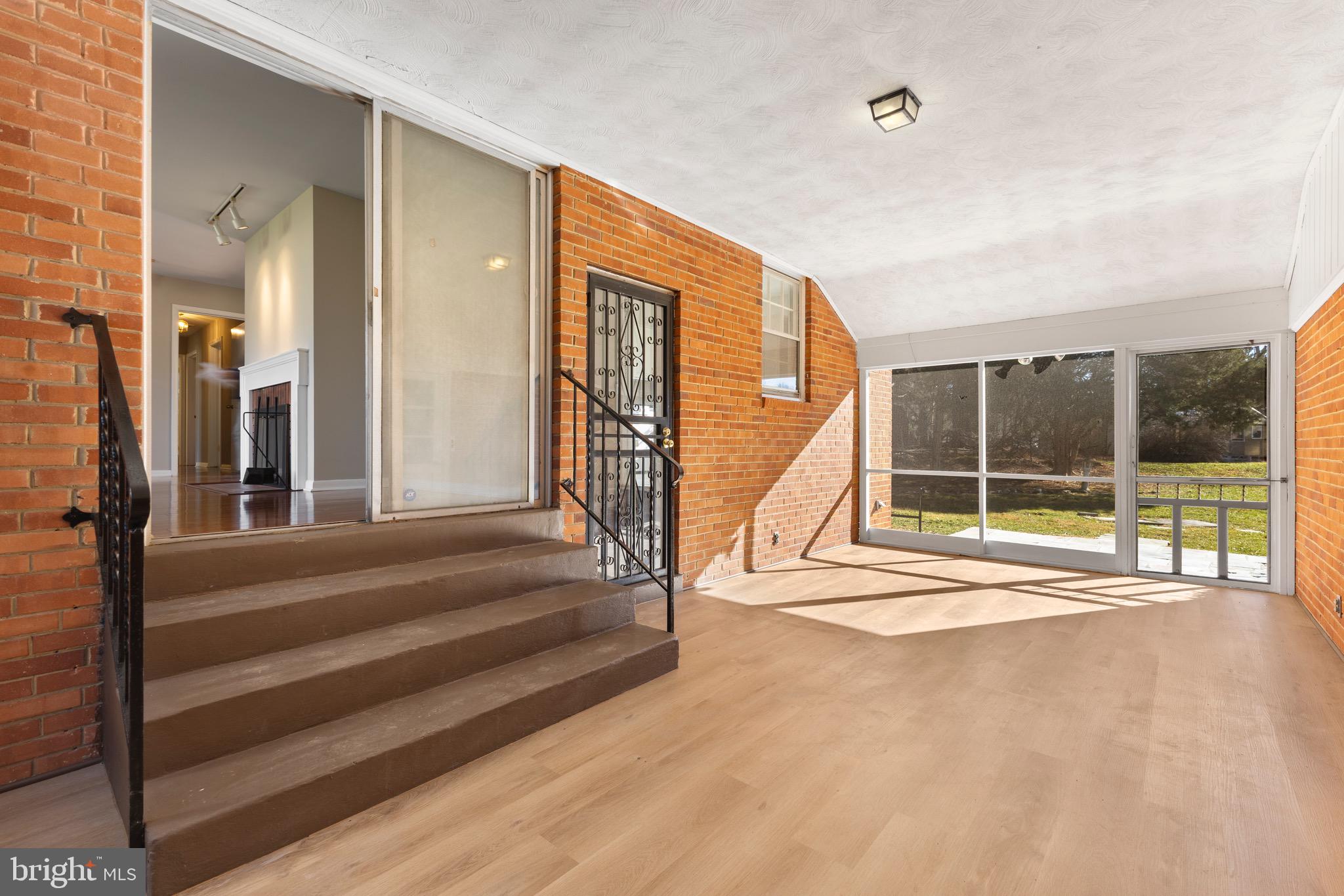 DRUMELDRA HILLS - Residential