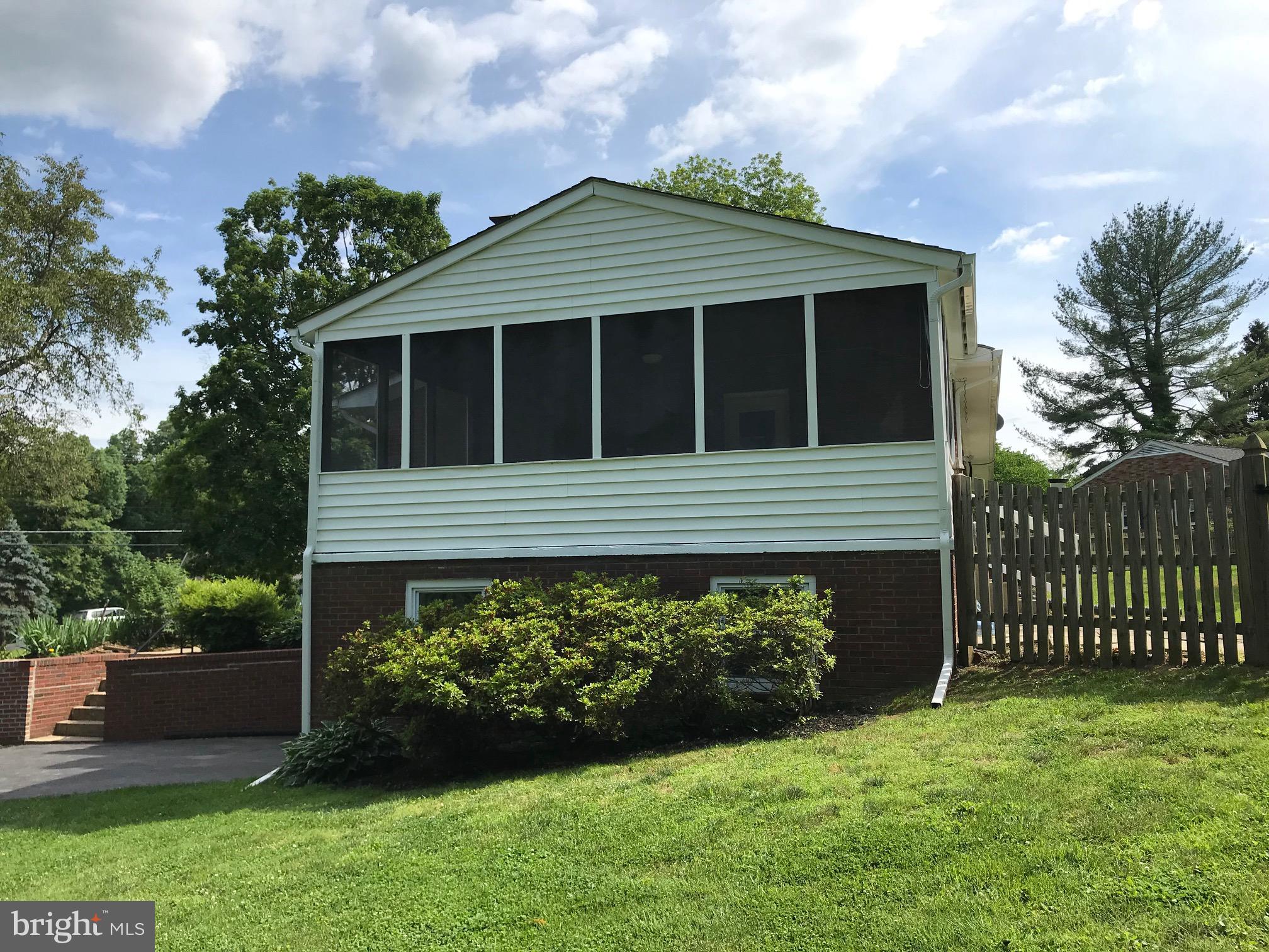 FRANCIS - Residential