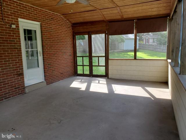 FRANCIS - Residential