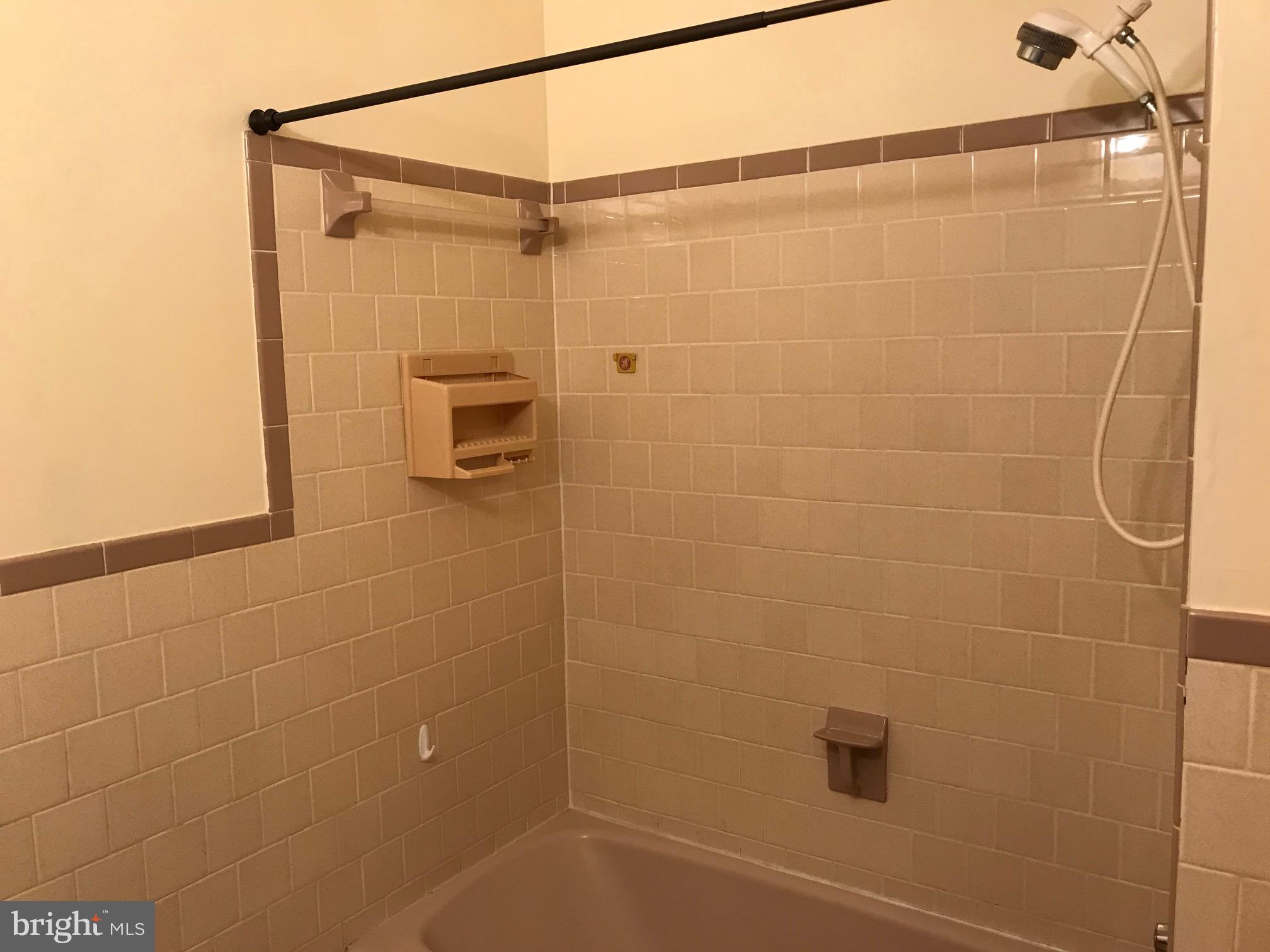 FRANCIS - Residential