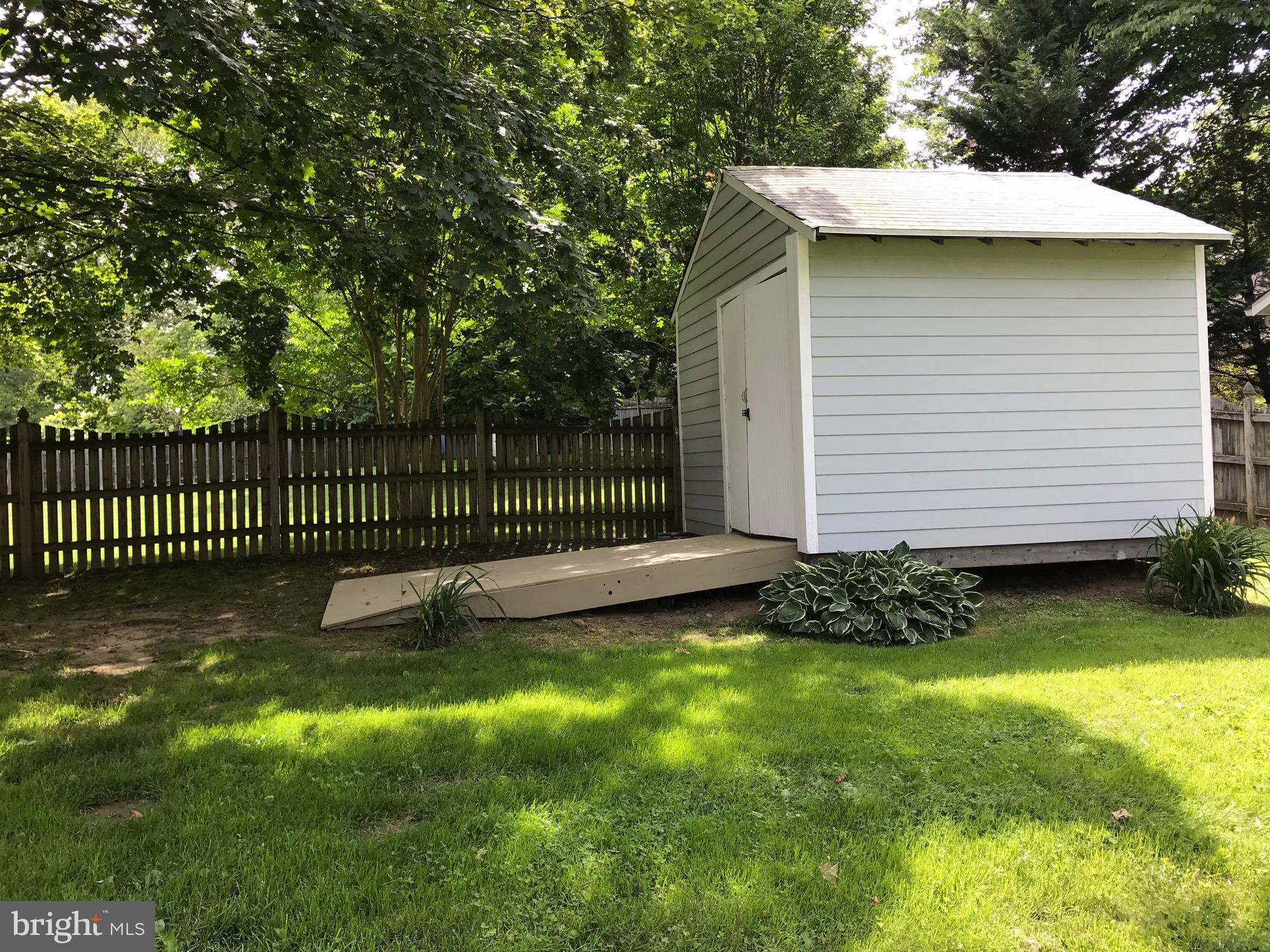 FRANCIS - Residential