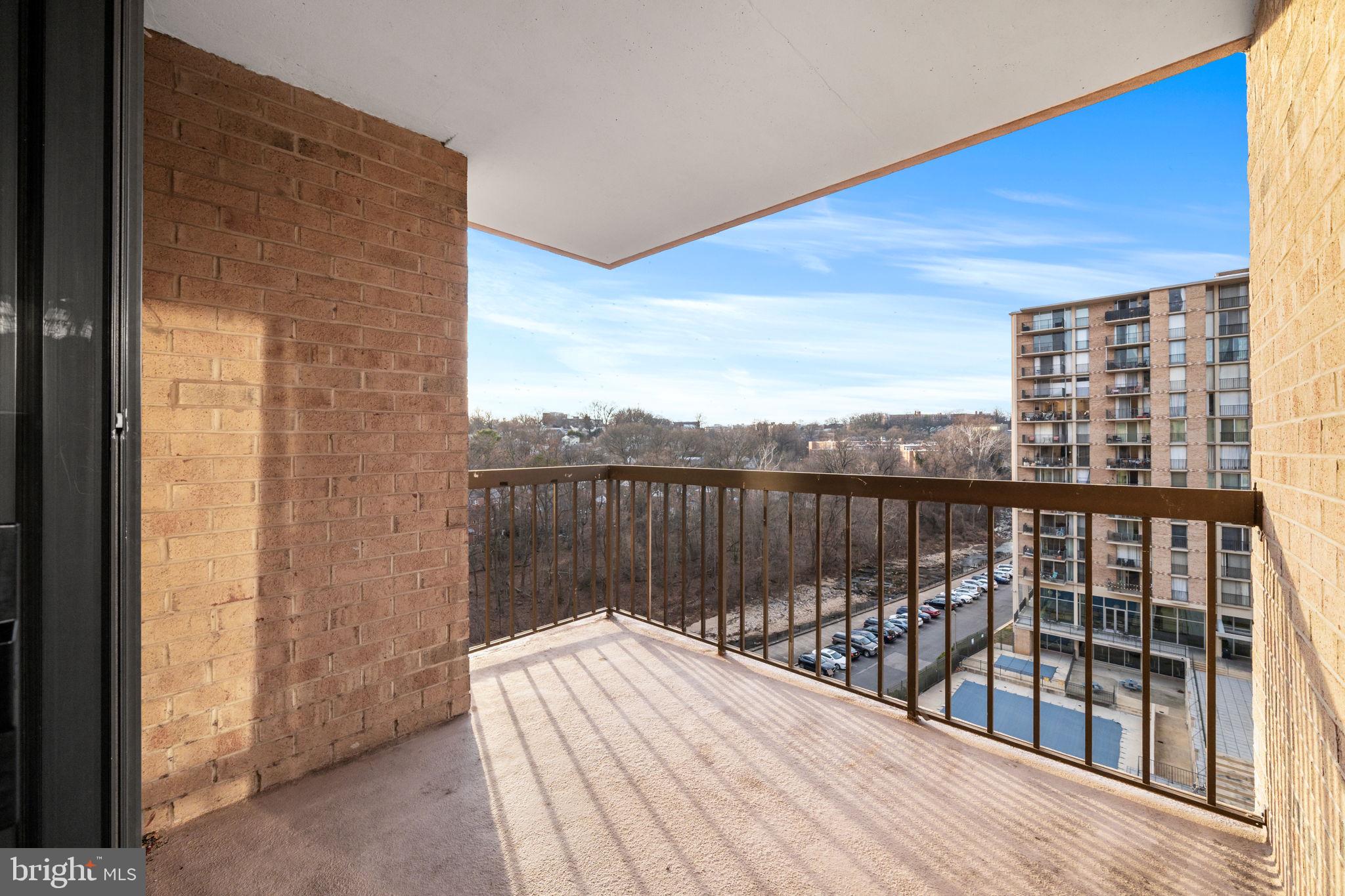 THE BRITTANY - Residential