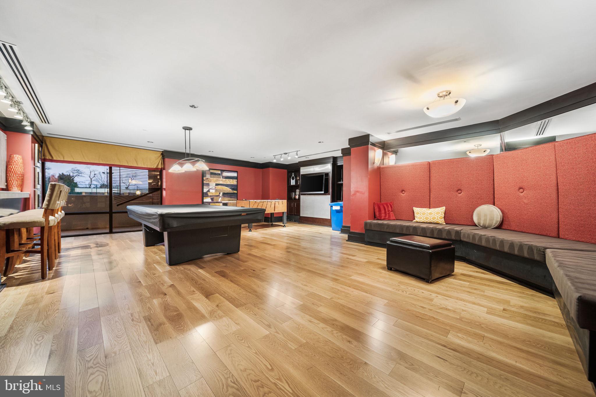 THE BRITTANY - Residential