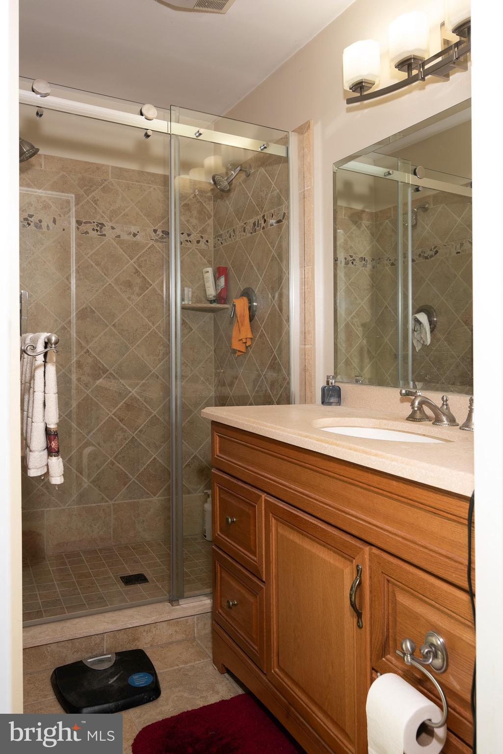 BRANTWOOD - Residential