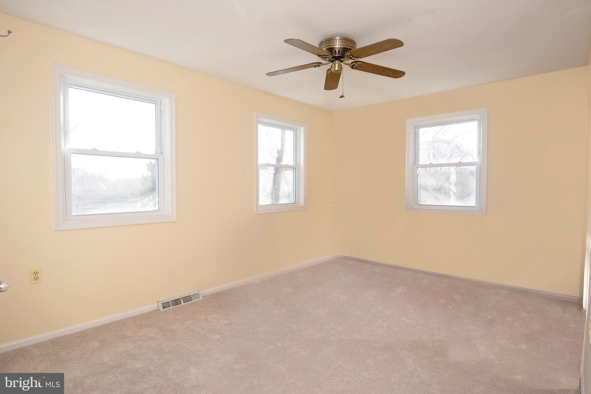 BRANTWOOD - Residential