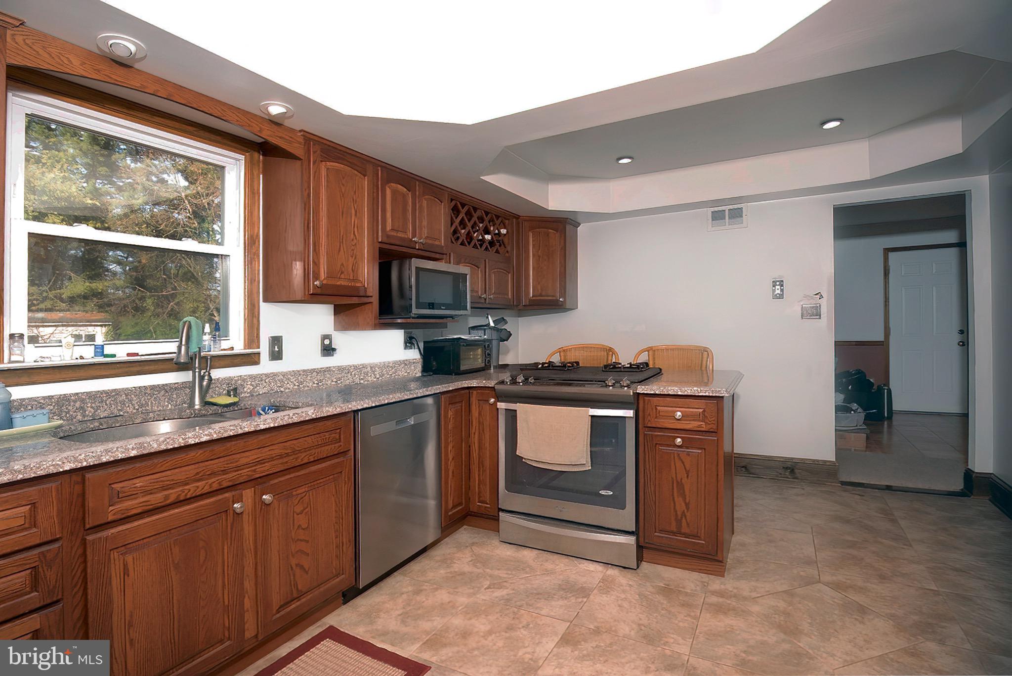 BRANTWOOD - Residential