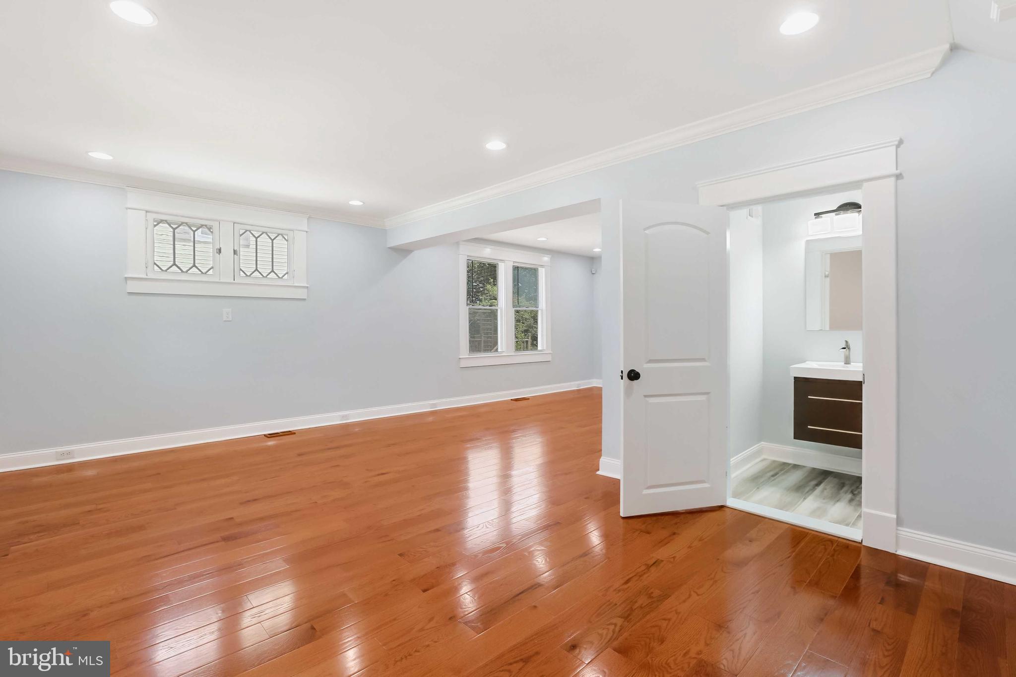 GOVANS - Residential