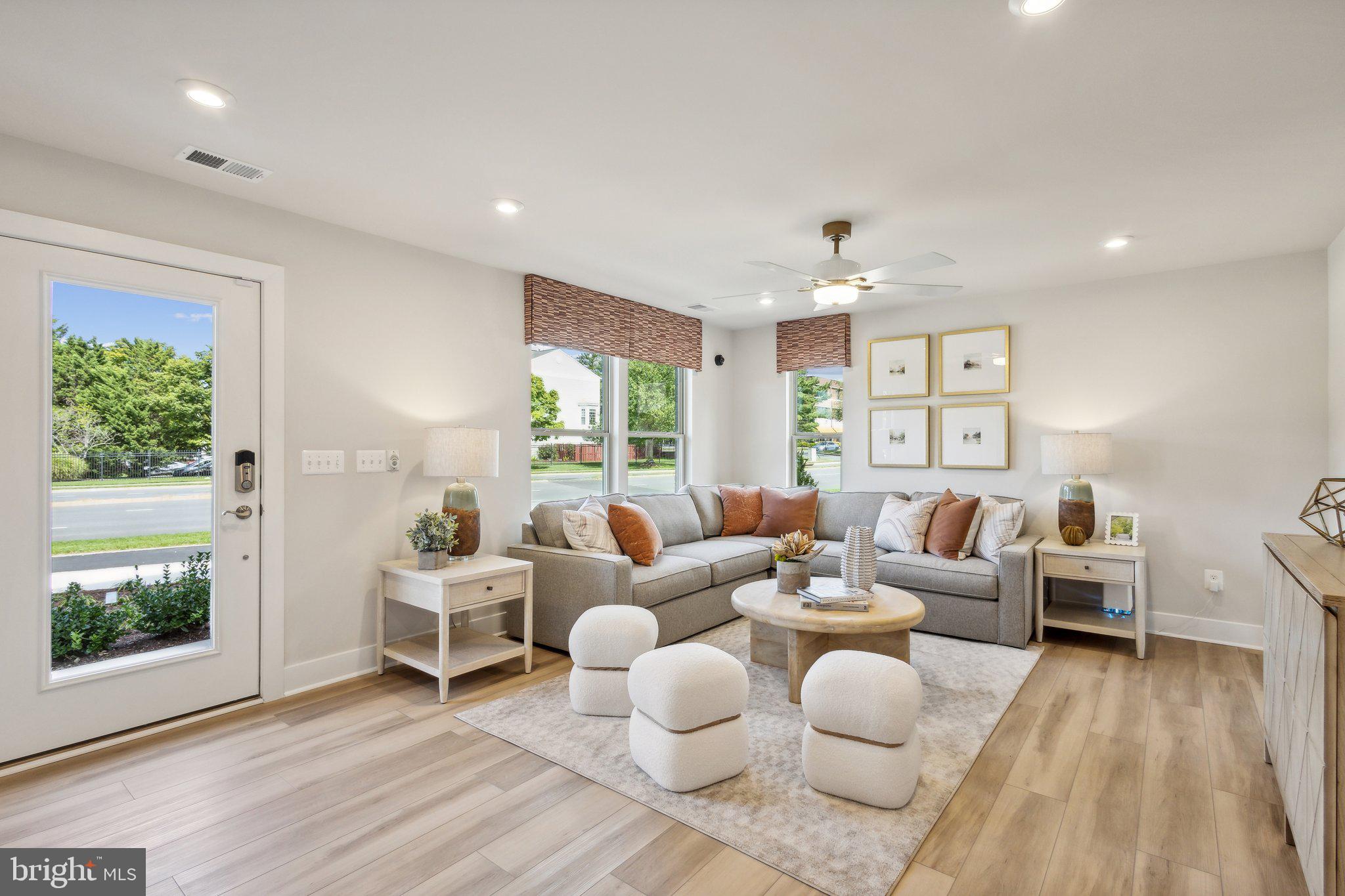 2118 ACADIA ROAD