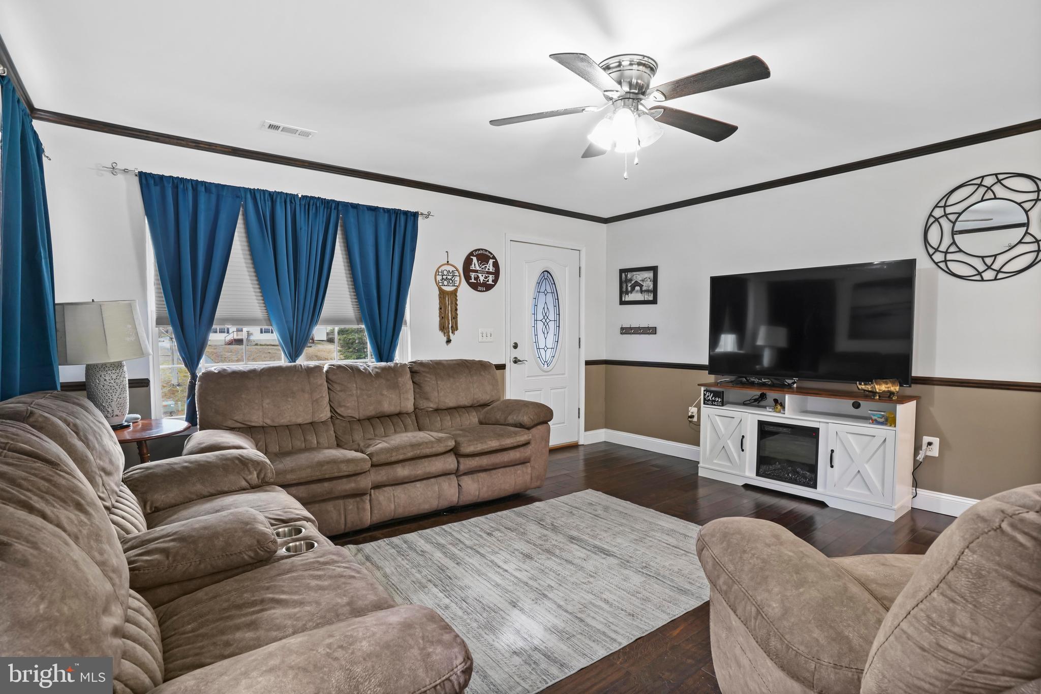 35949 ARMY NAVY DRIVE