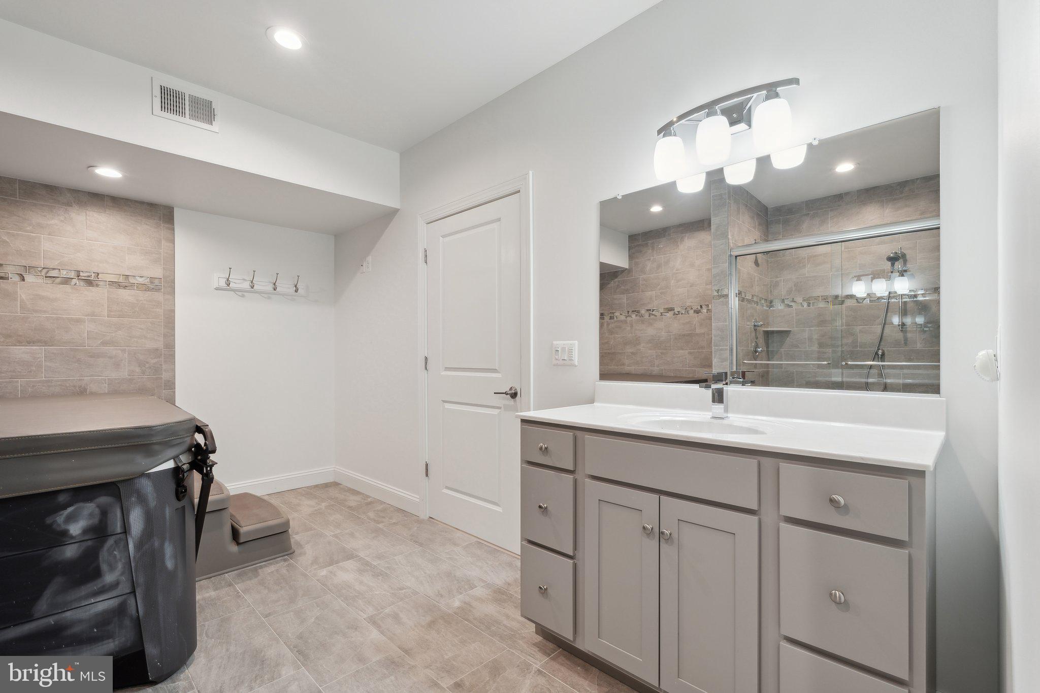 SHENANDOAH - Residential