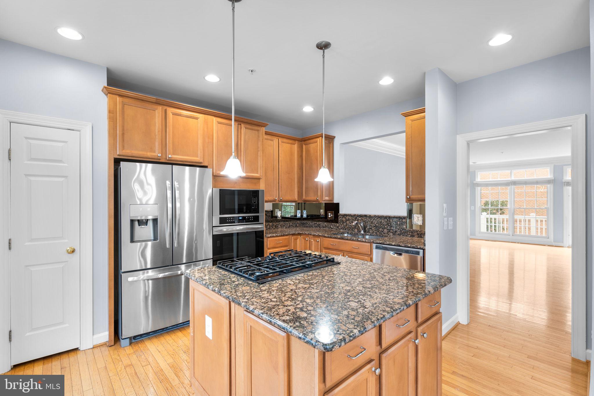 CAMERON STATION - Residential Lease