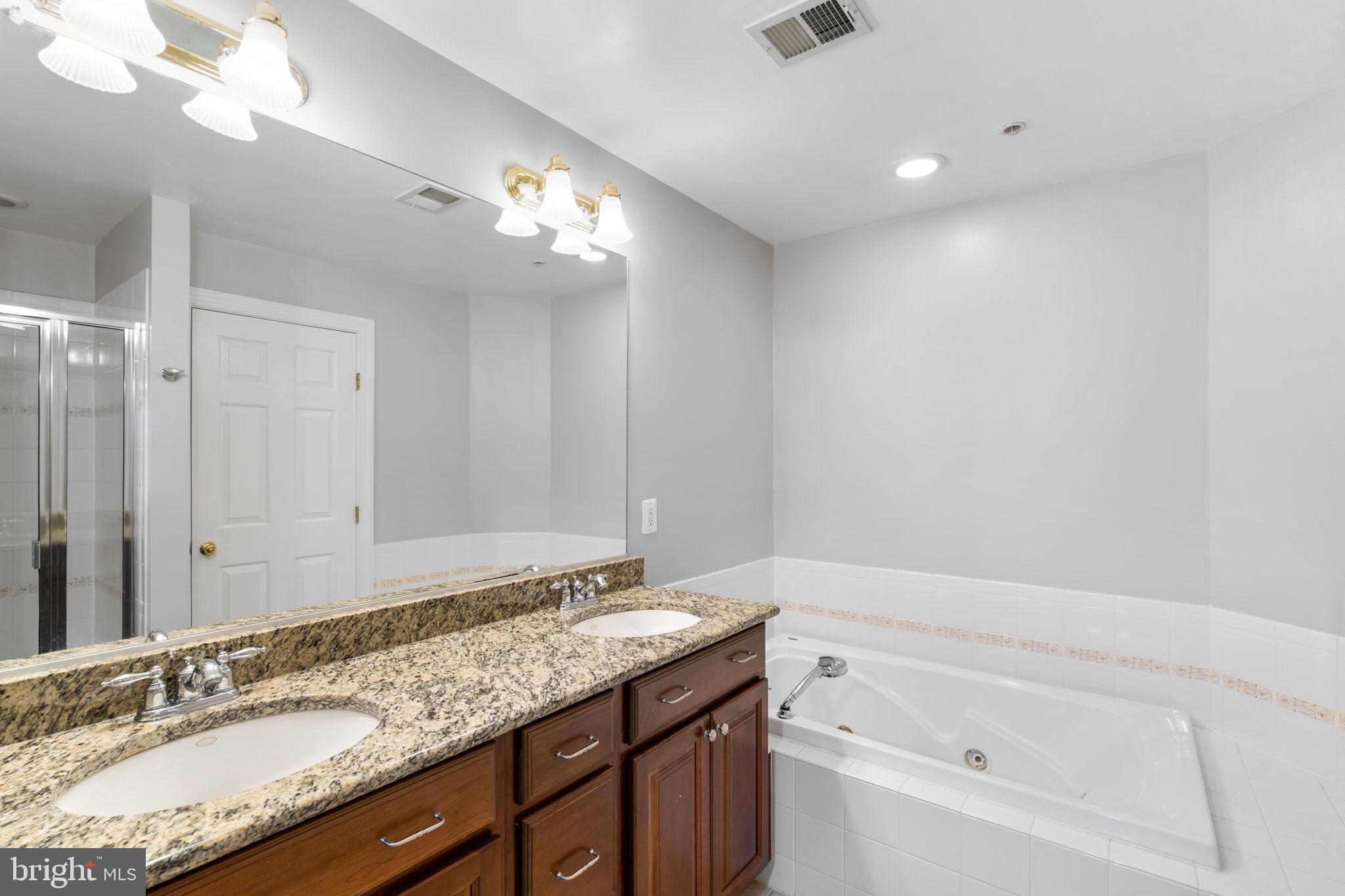 CAMERON STATION - Residential Lease