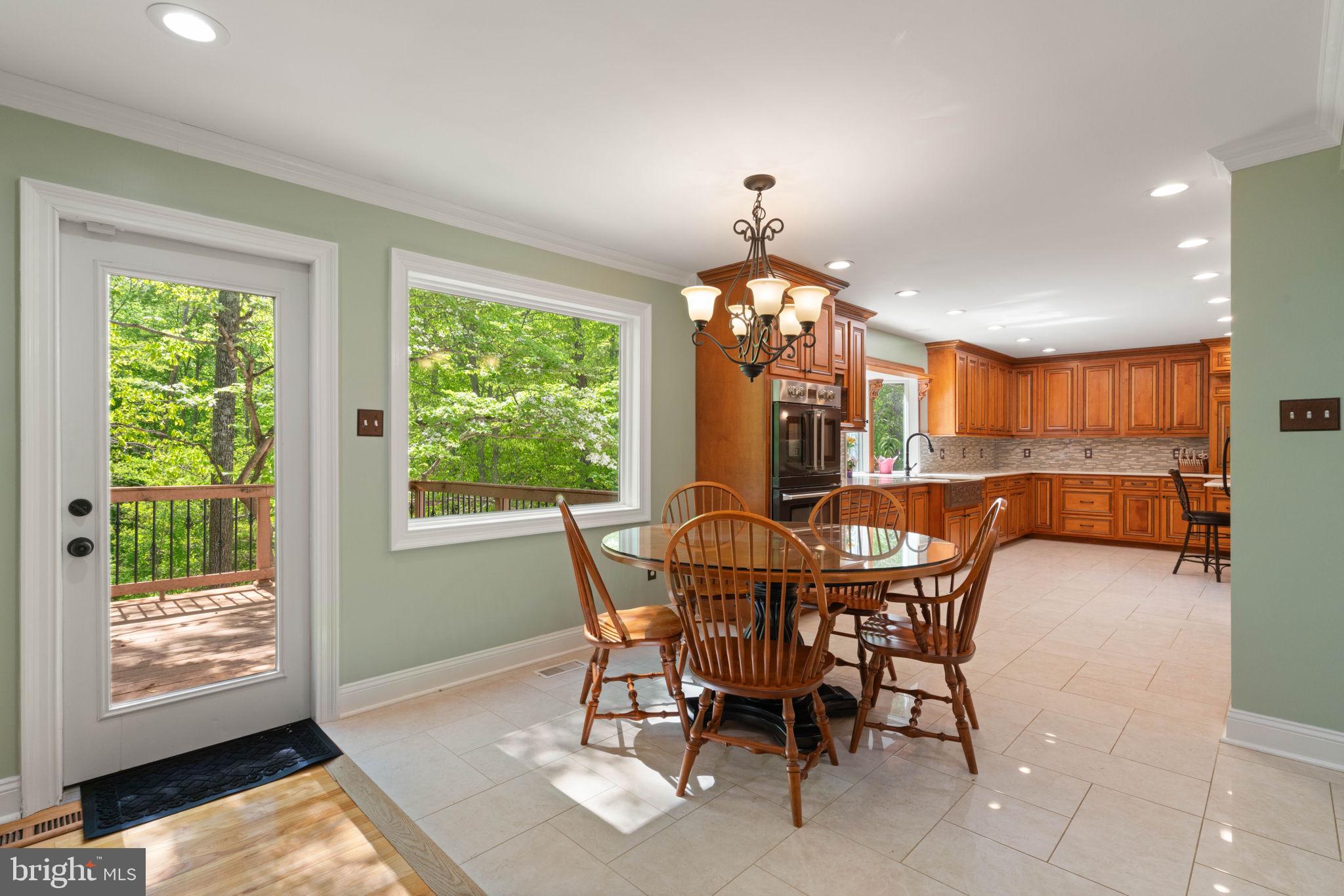 OAK RIDGE ESTATES - Residential