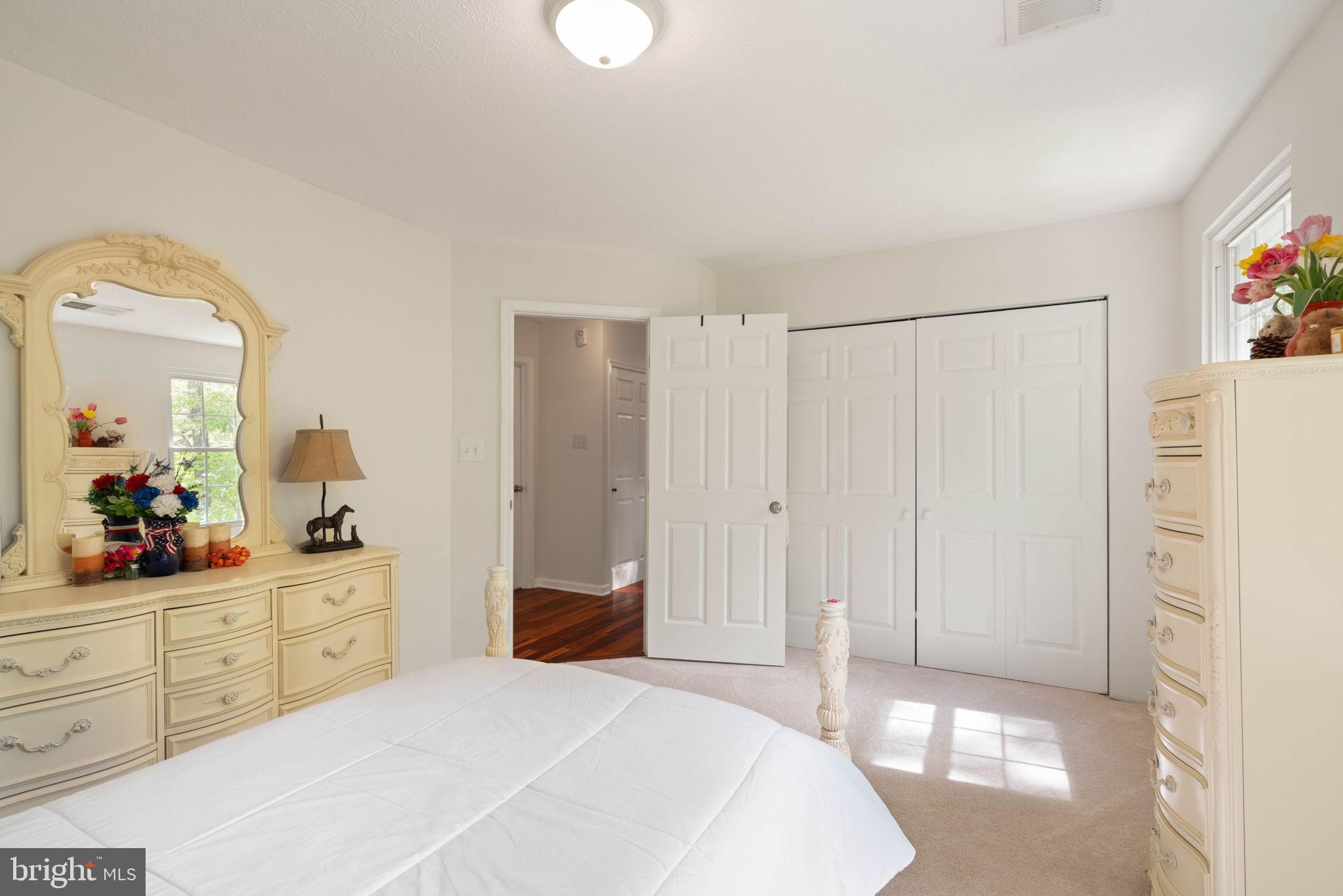 OAK RIDGE ESTATES - Residential