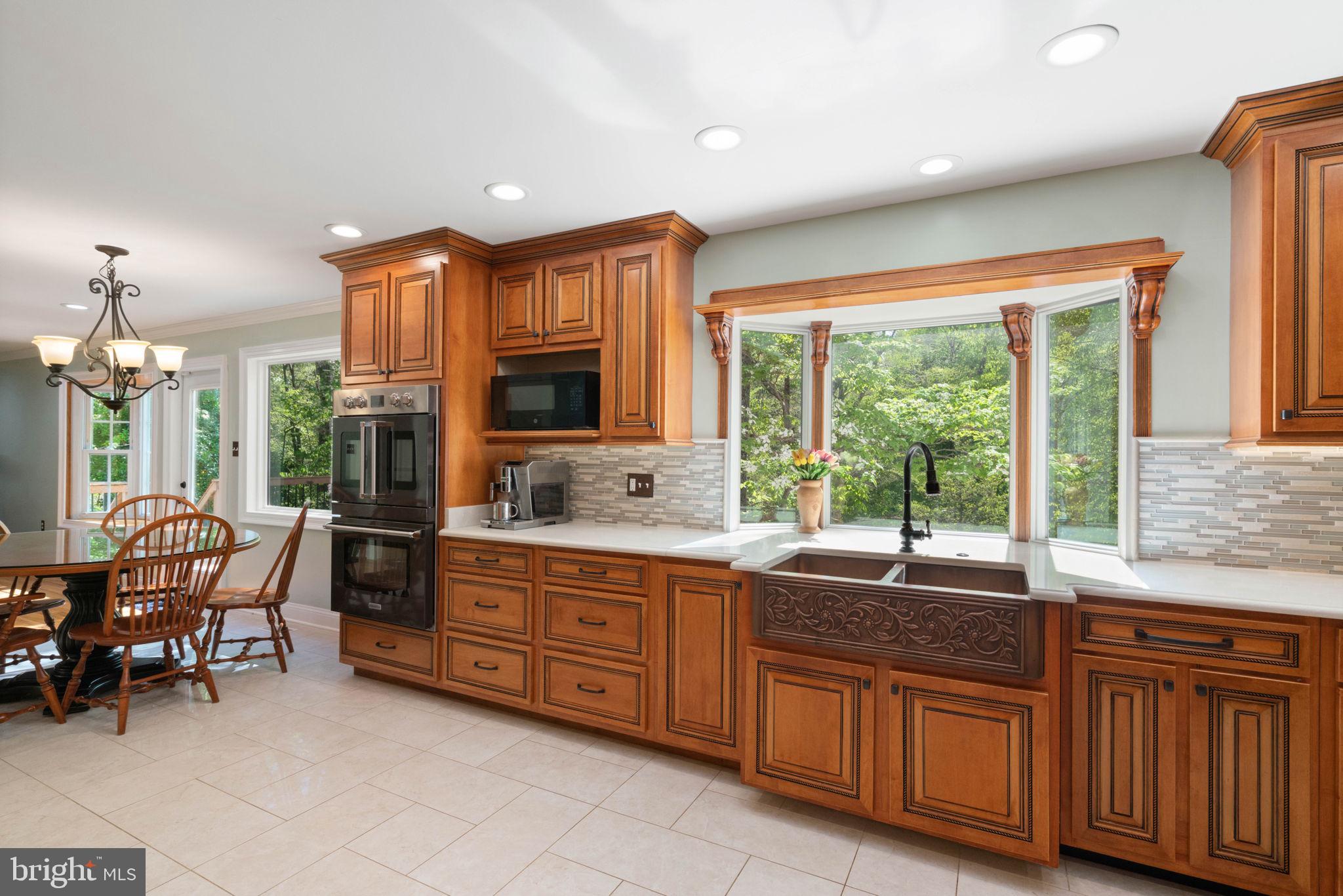 OAK RIDGE ESTATES - Residential