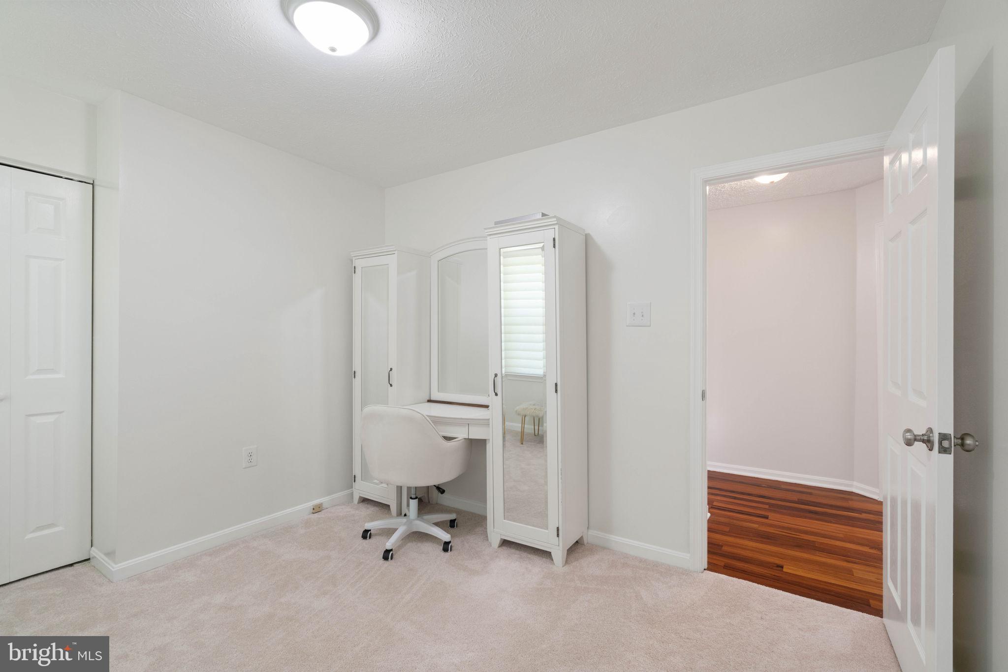 OAK RIDGE ESTATES - Residential